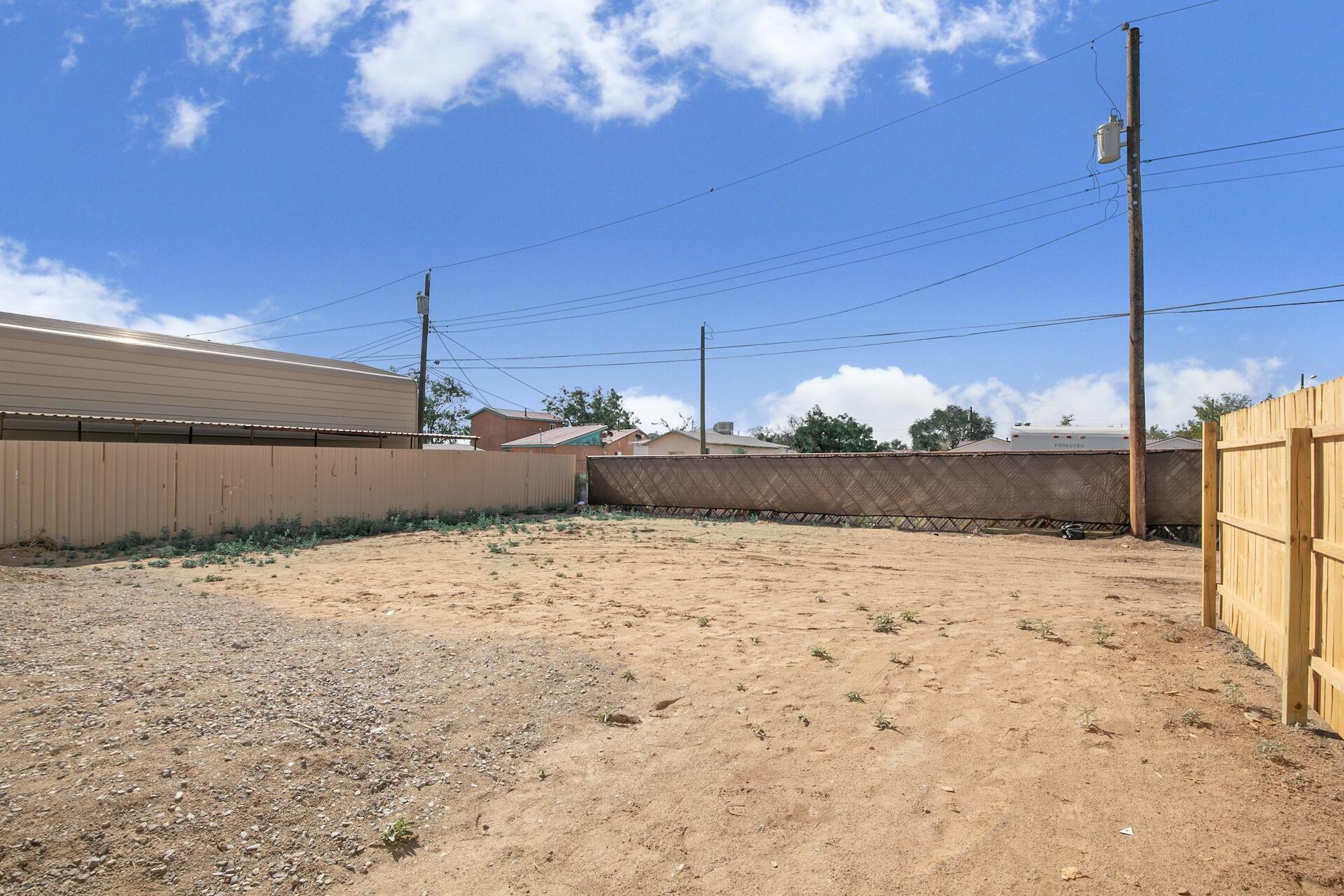1117 W Delgado Avenue