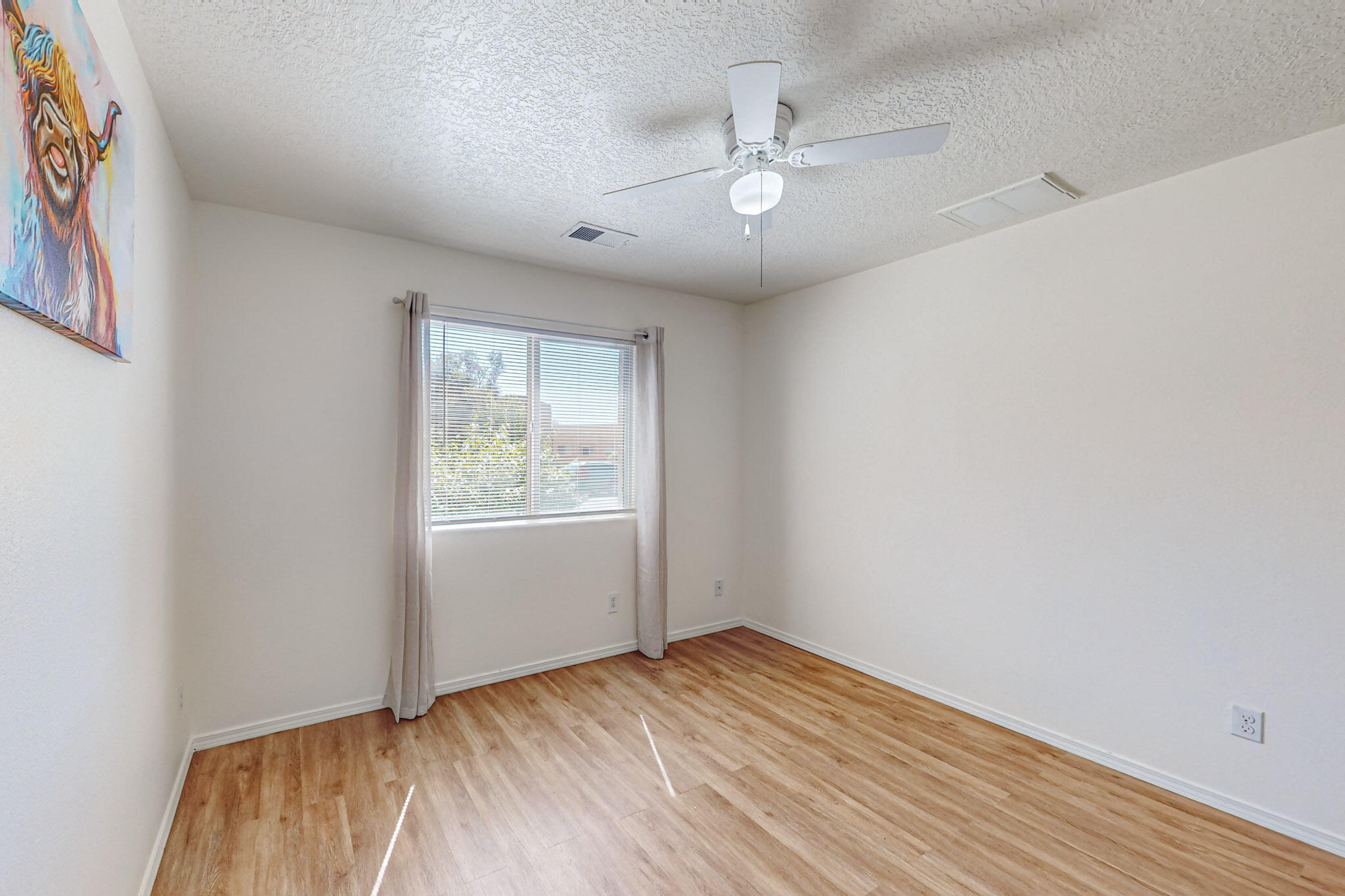 2352 Cortina Loop SE