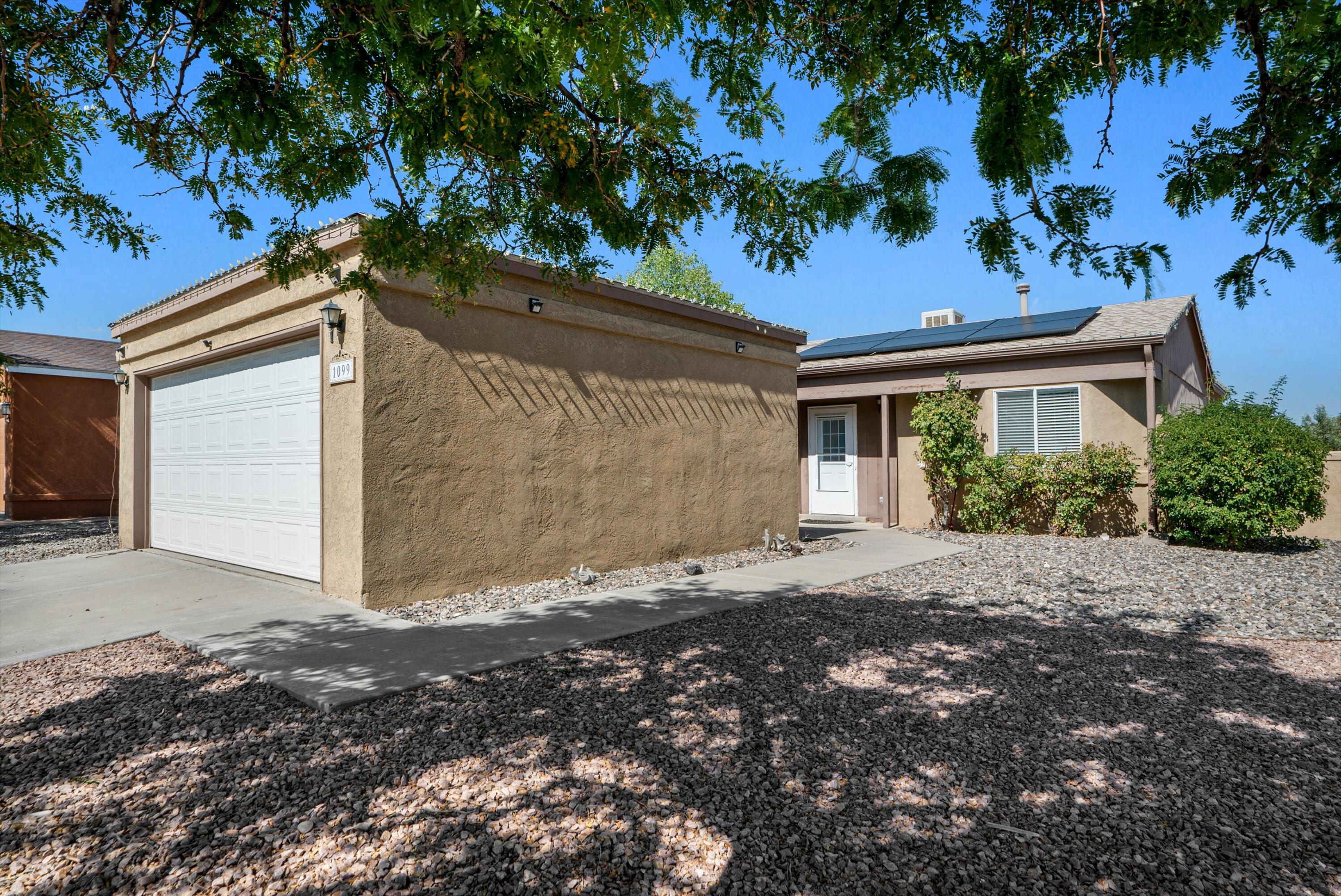 1099 SAND DUNE Road NE