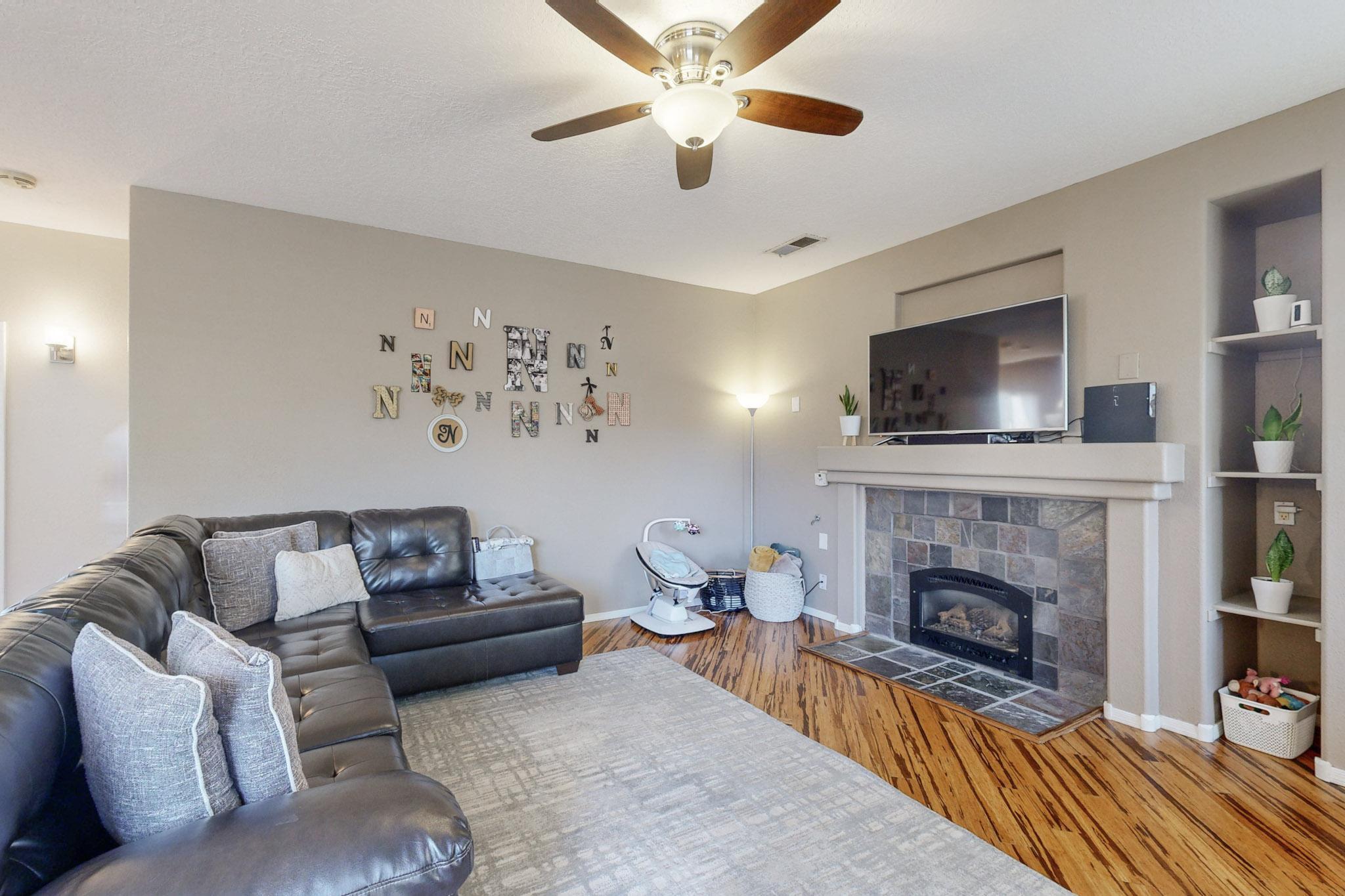 4315 Rancho Redondo NW