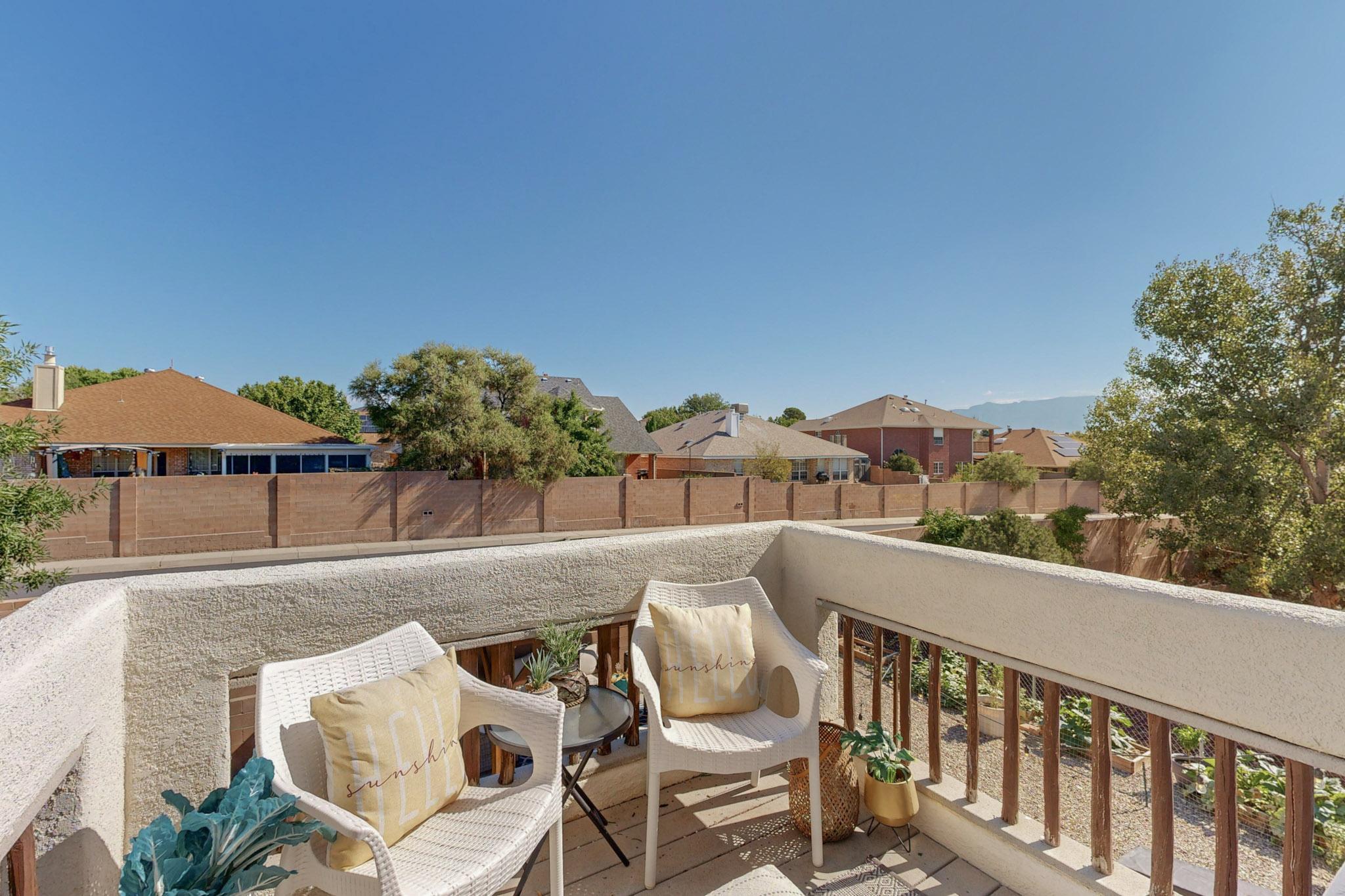 4315 Rancho Redondo NW