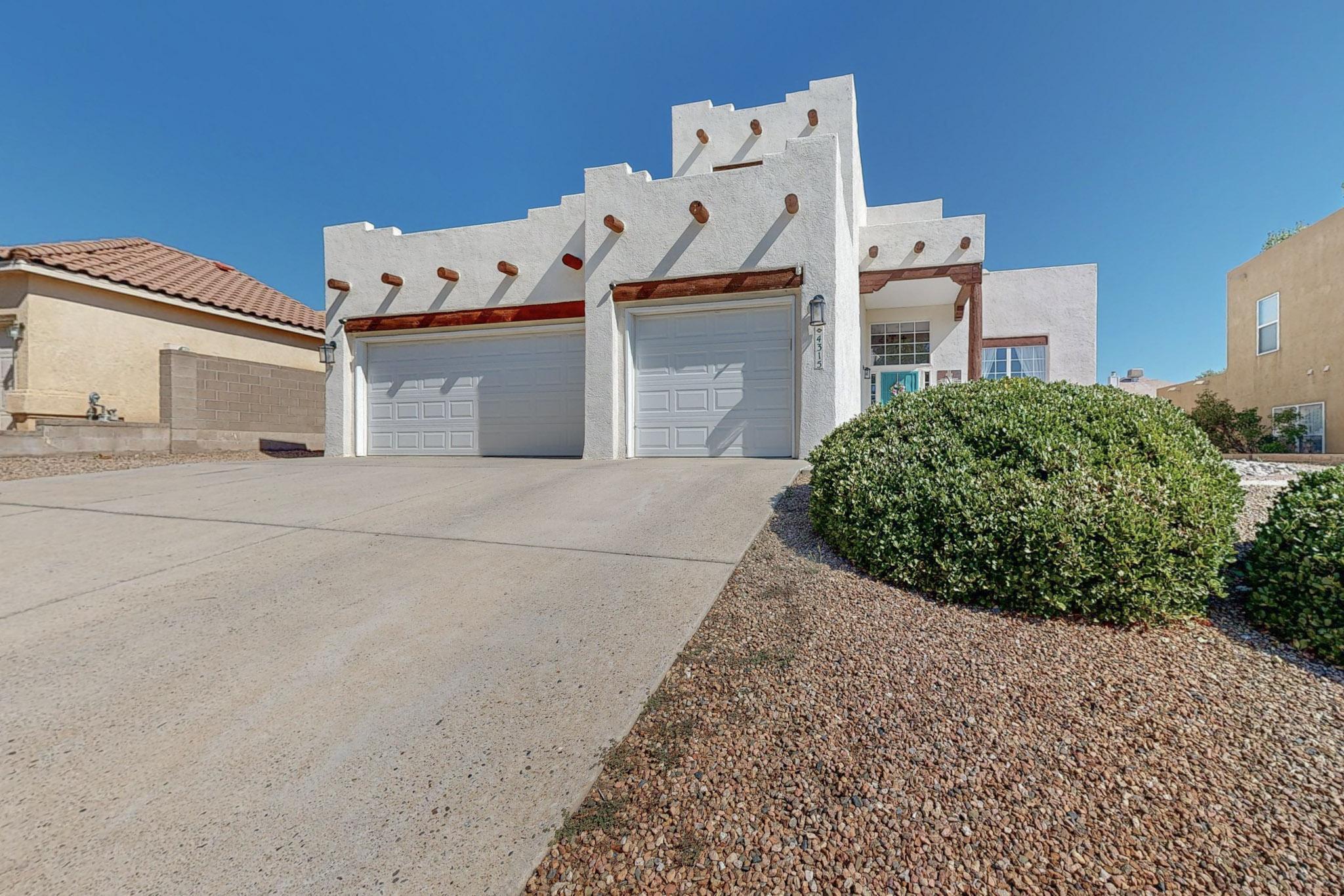 4315 Rancho Redondo NW
