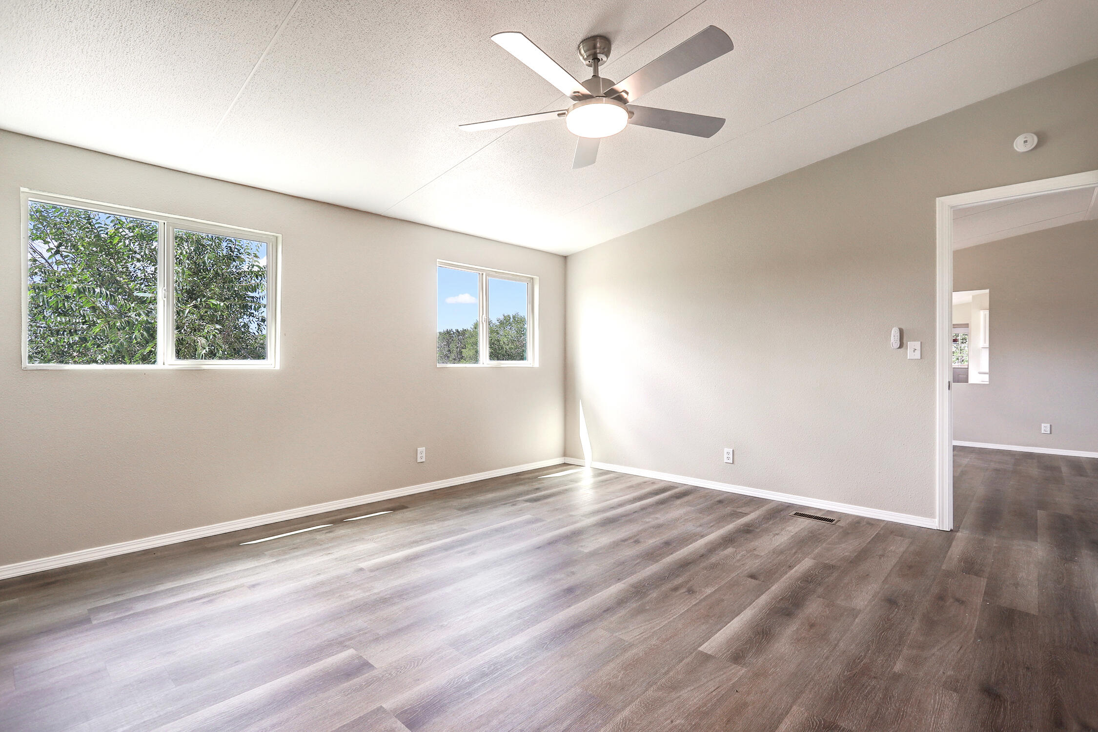 7 Skyline Court