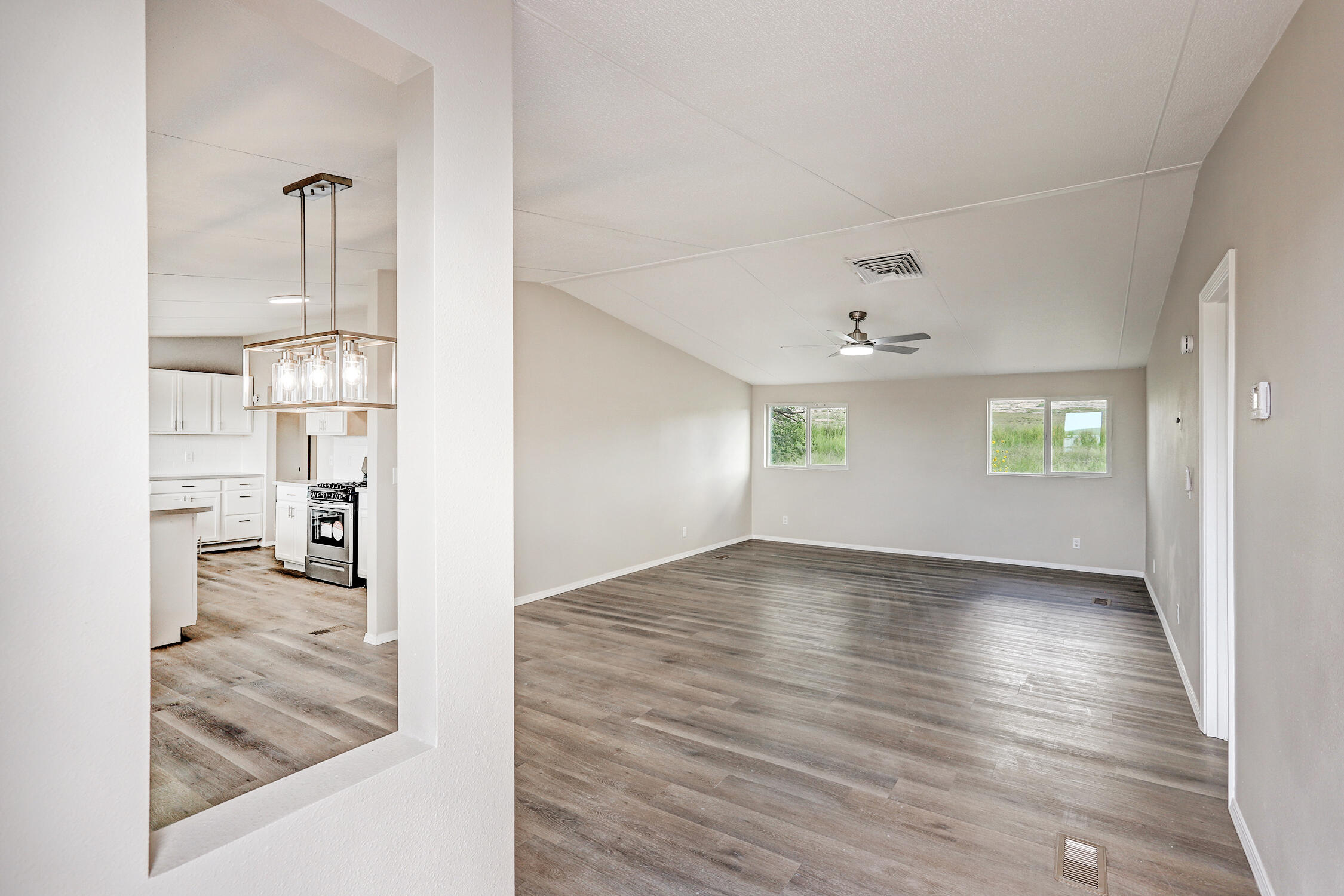 7 Skyline Court