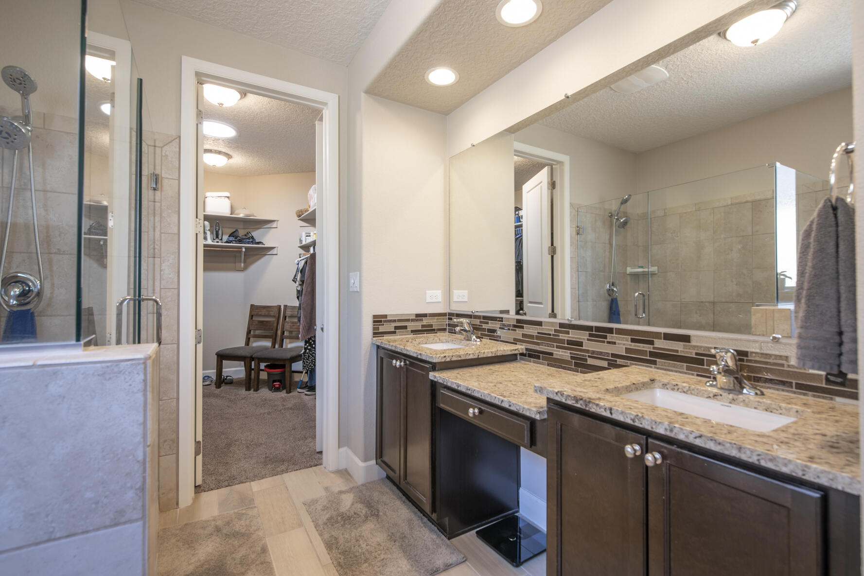 1724 Roble Drive
