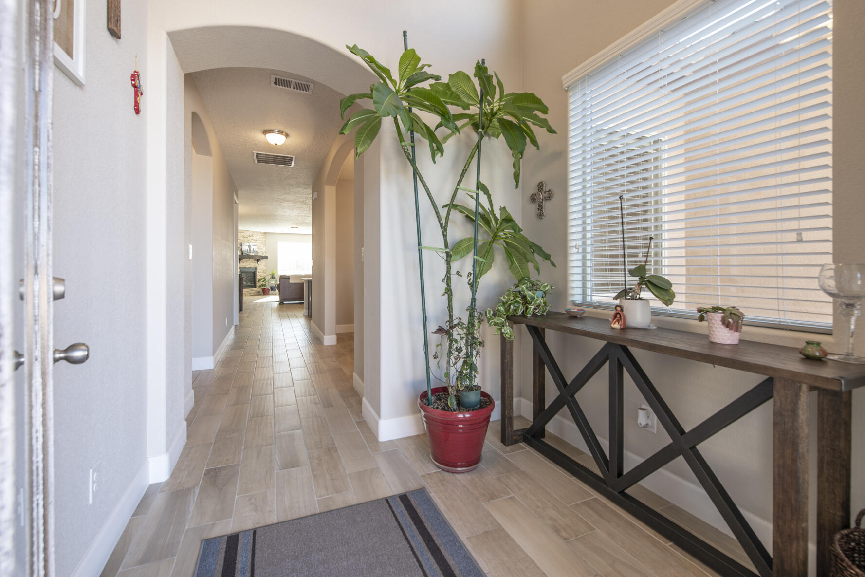 1724 Roble Drive