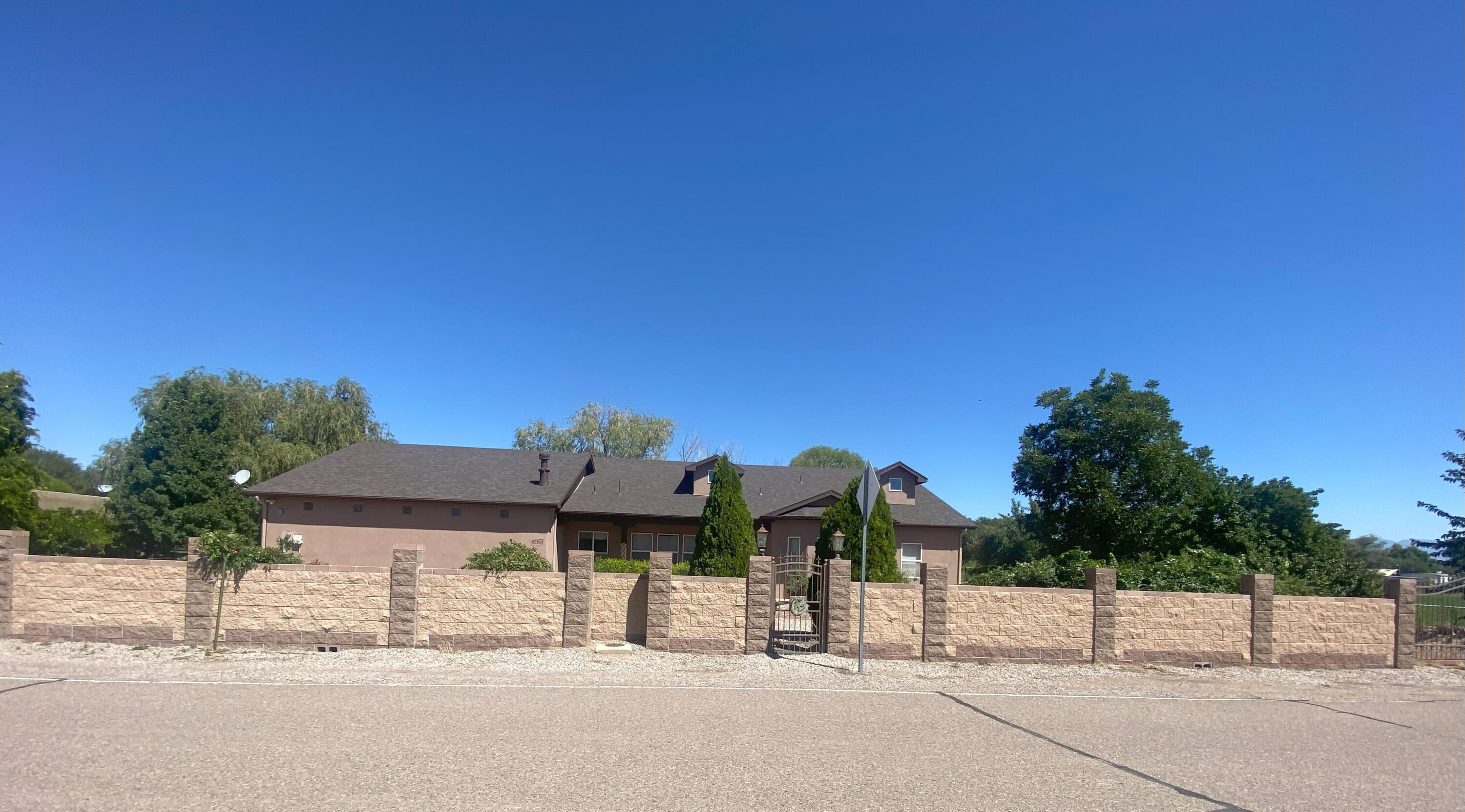 1439 TIERRA VERDE Place SW