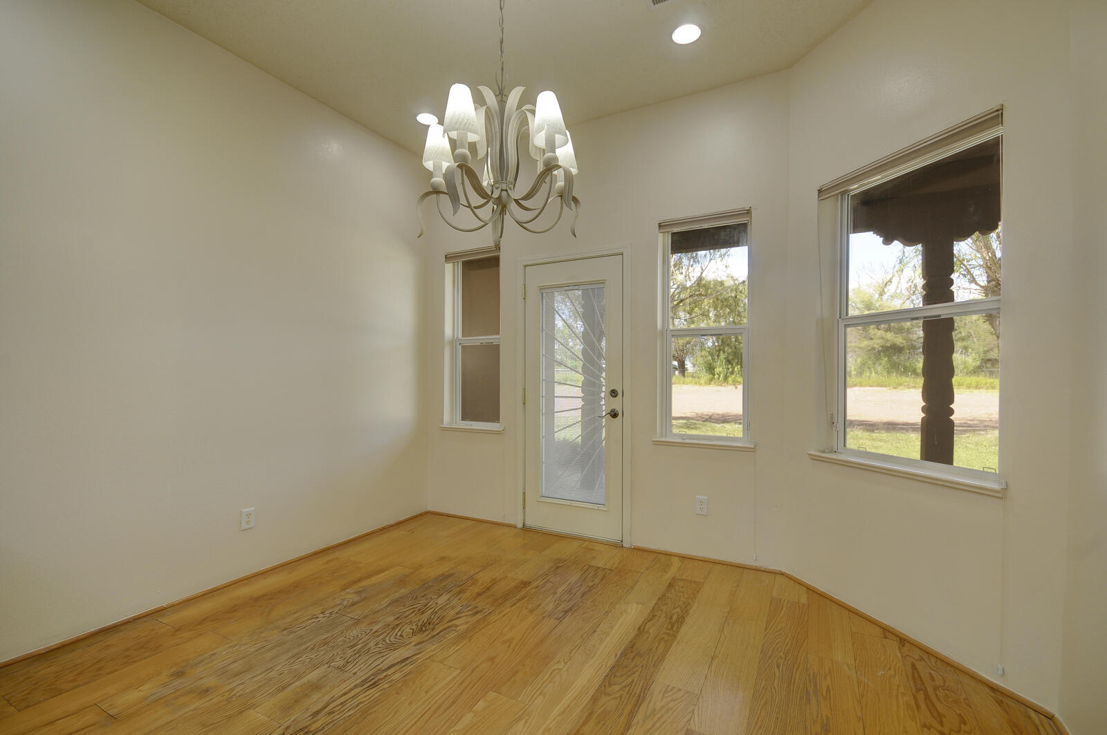 1439 TIERRA VERDE Place SW