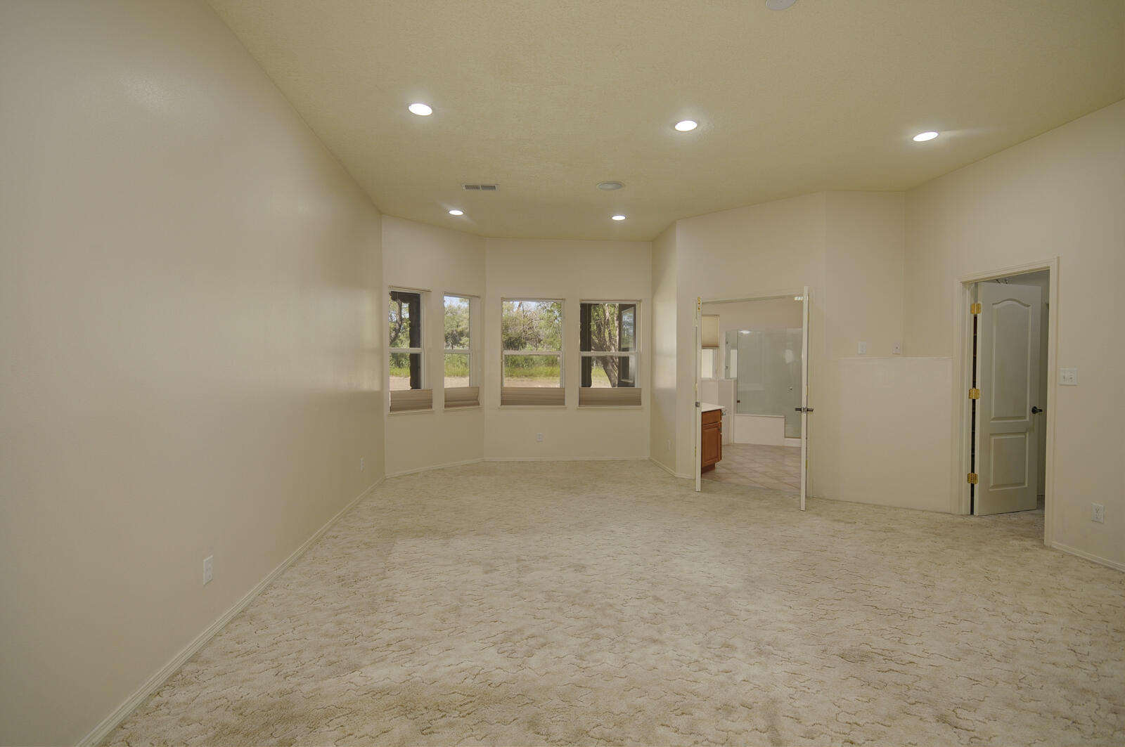 1439 TIERRA VERDE Place SW