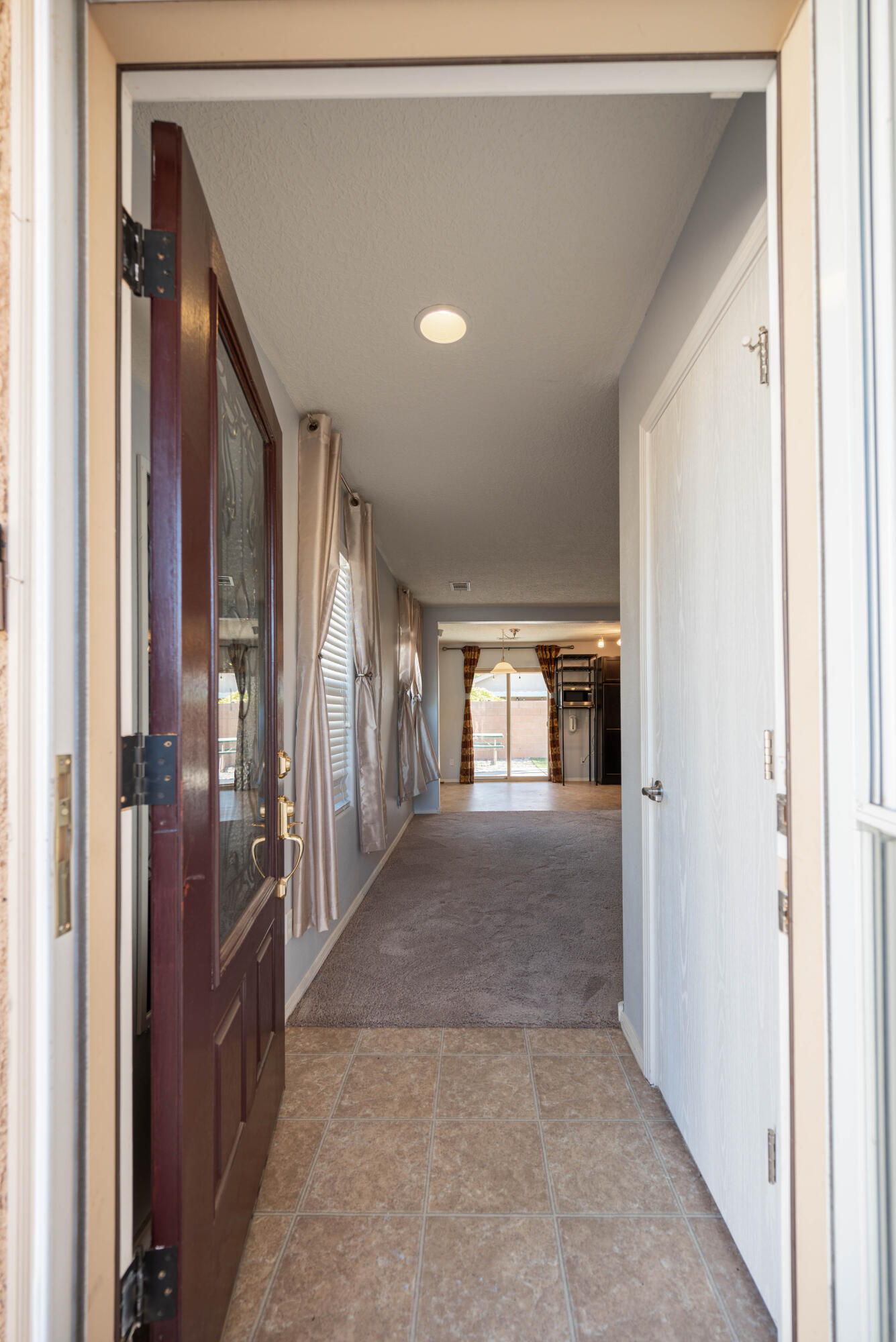 50 La Resolana Avenue NW