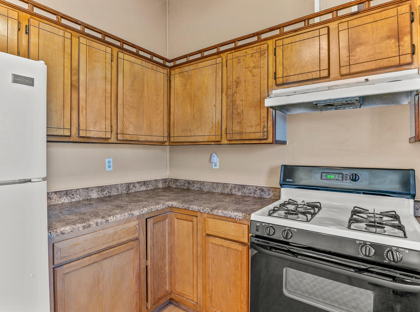 2440 Serna Road NW