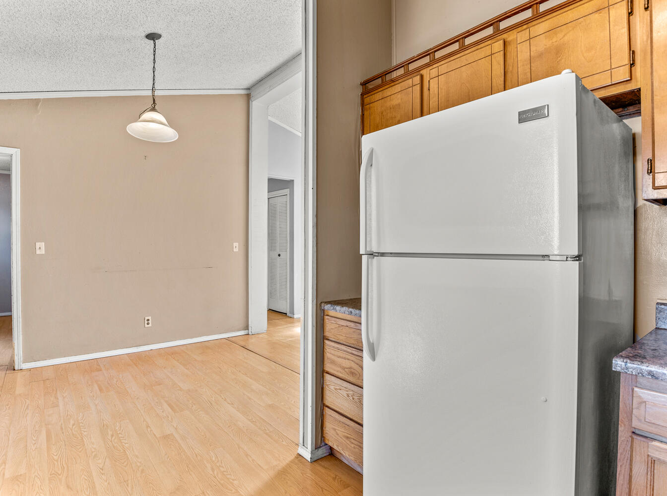 2440 Serna Road NW