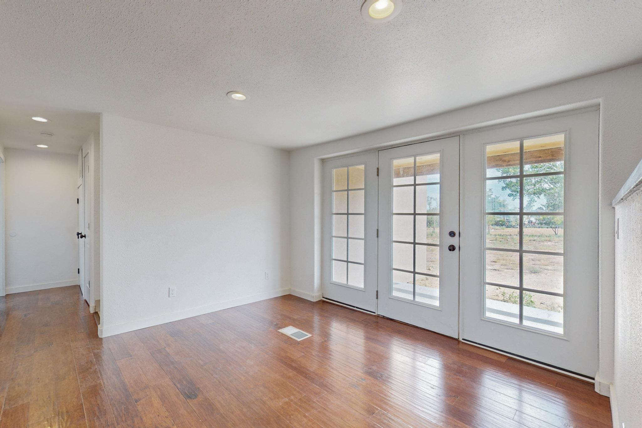 39 Sportsman Drive