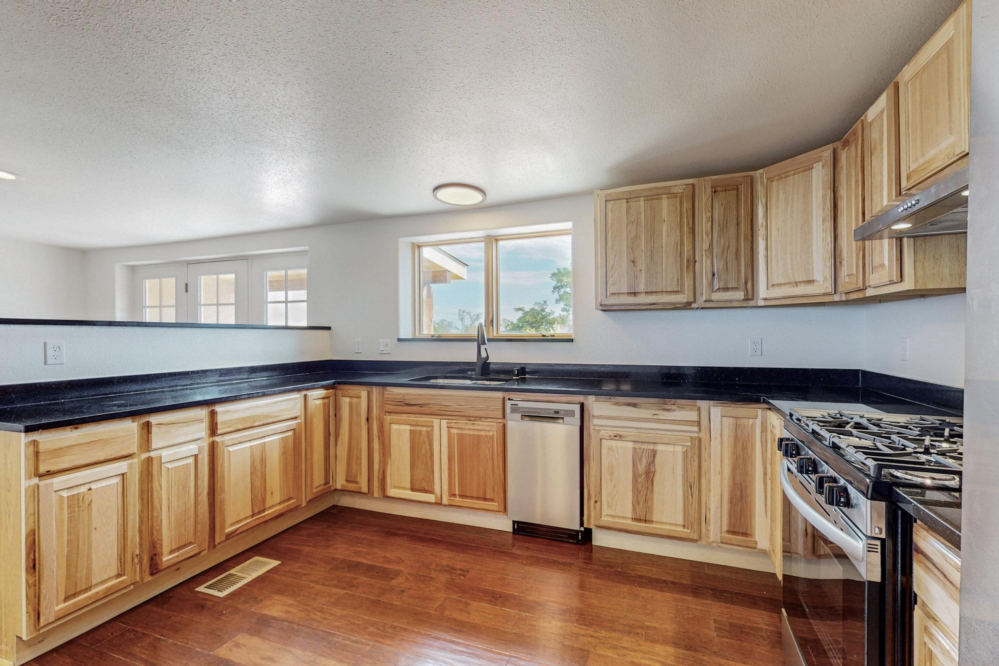 39 Sportsman Drive