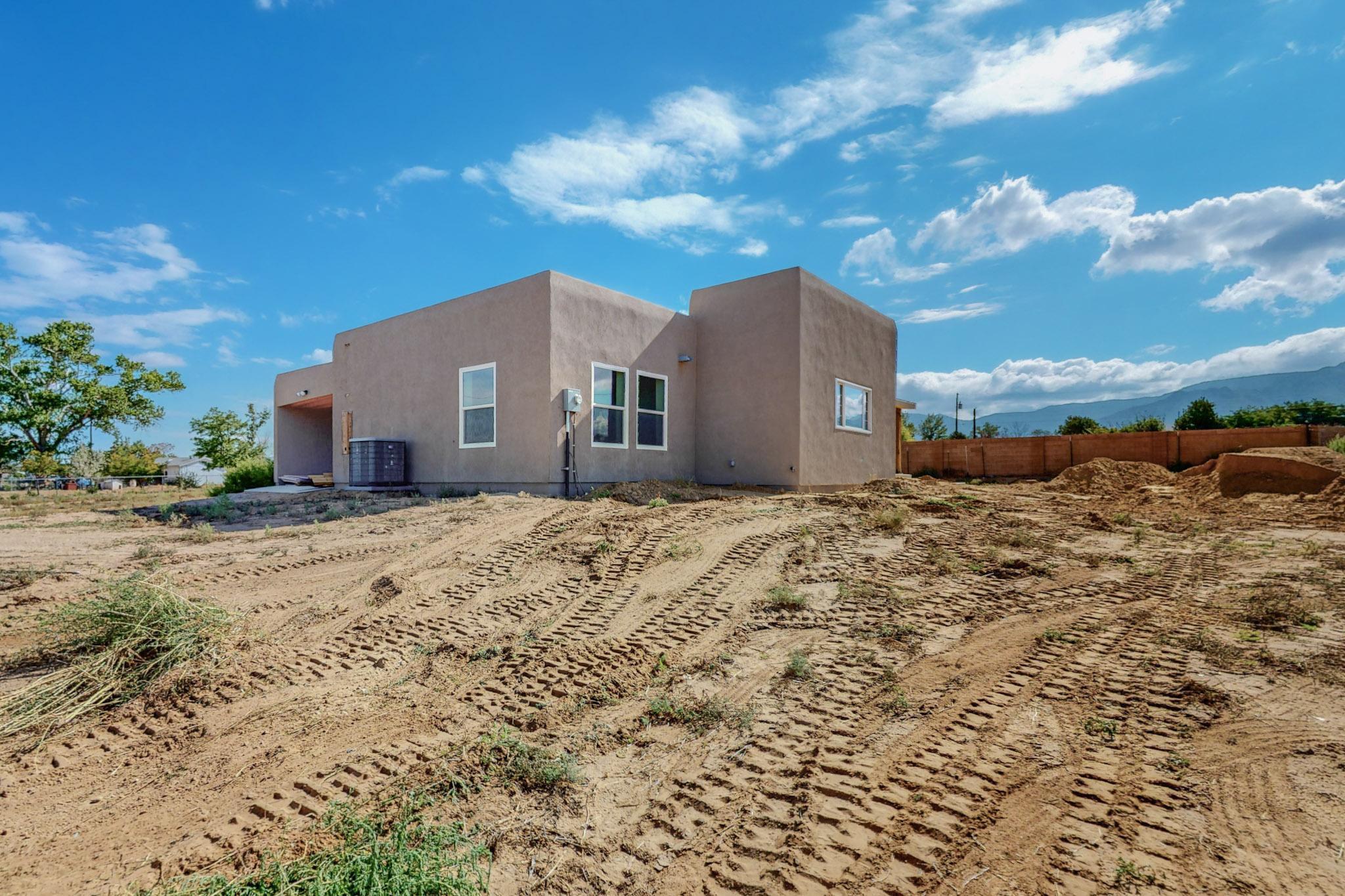 39 Sportsman Drive