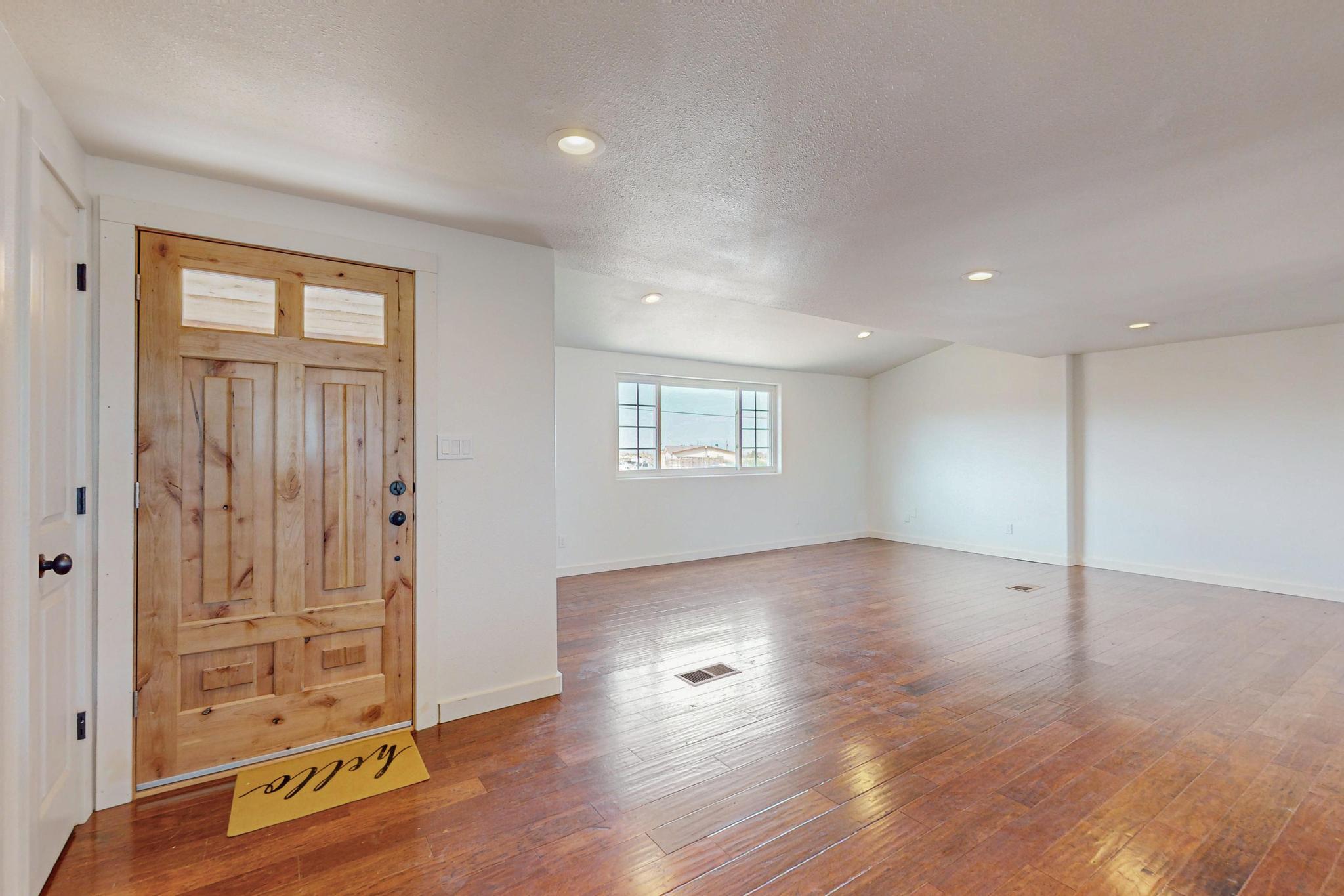 39 Sportsman Drive