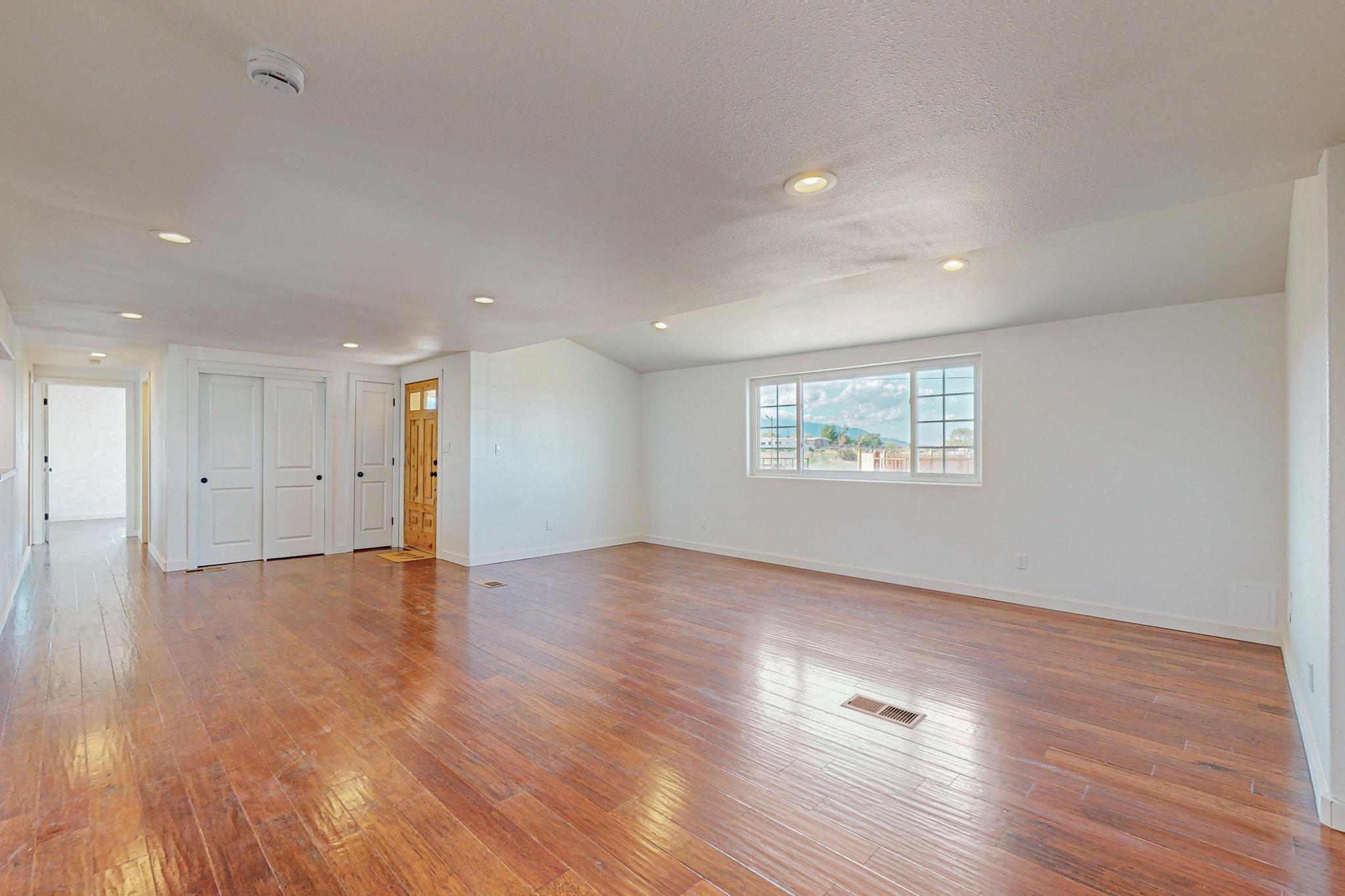 39 Sportsman Drive