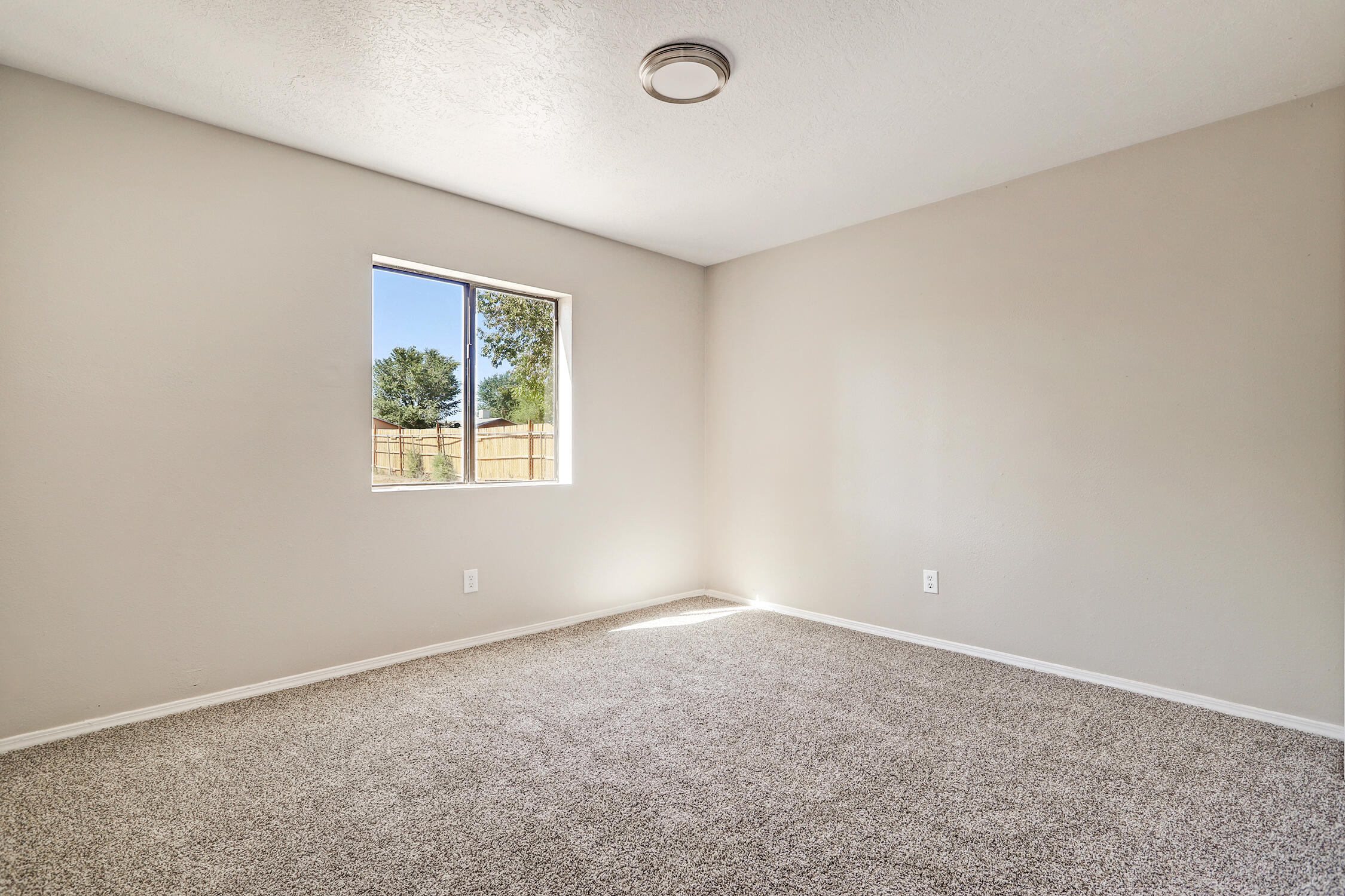 1013 Picard Avenue