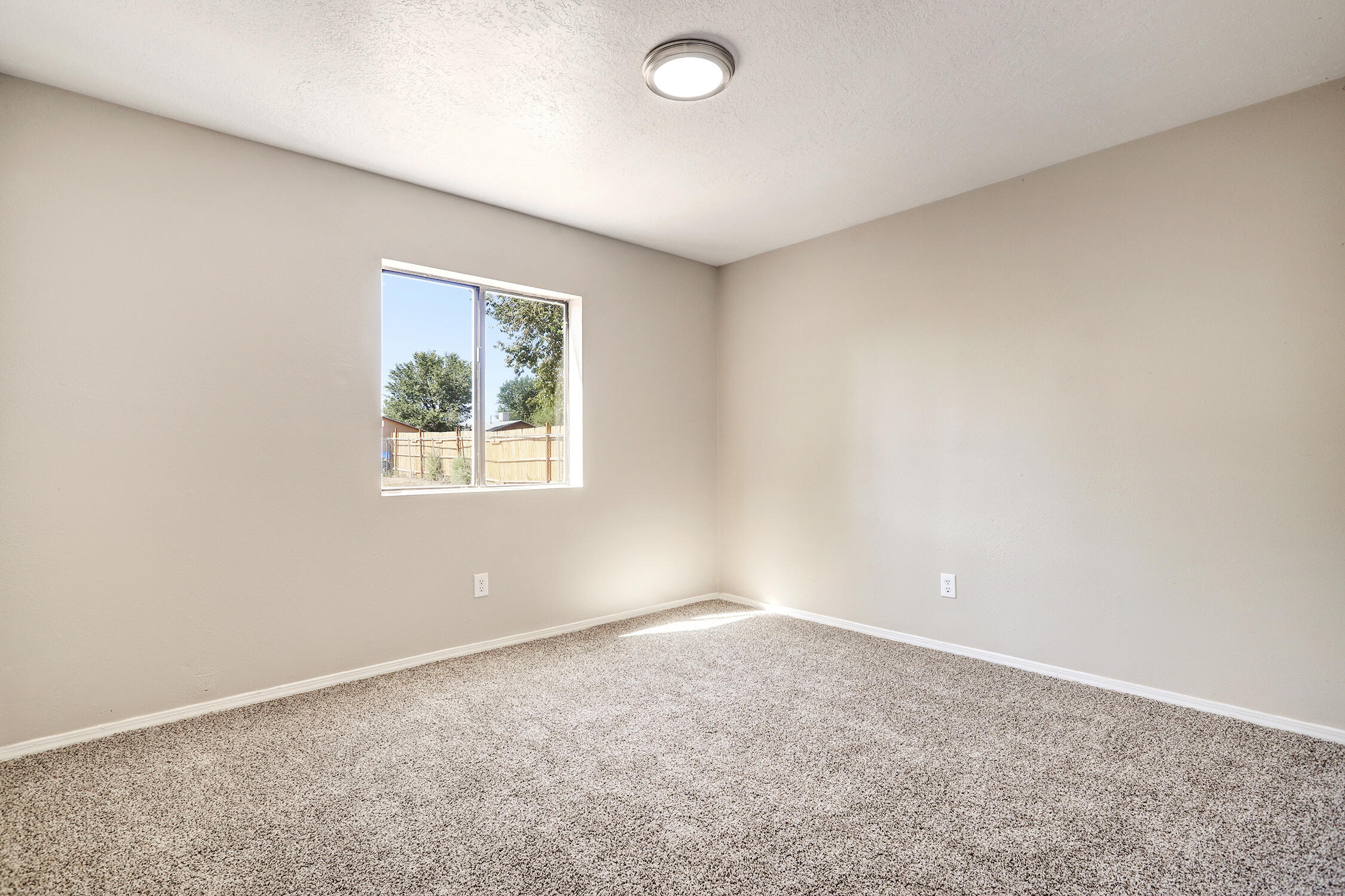 1013 Picard Avenue