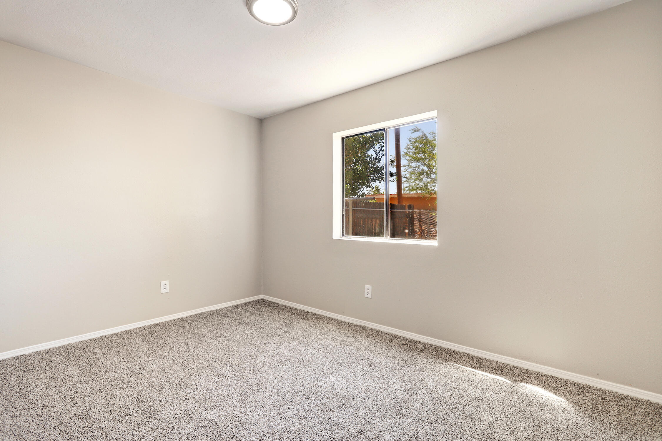 1013 Picard Avenue