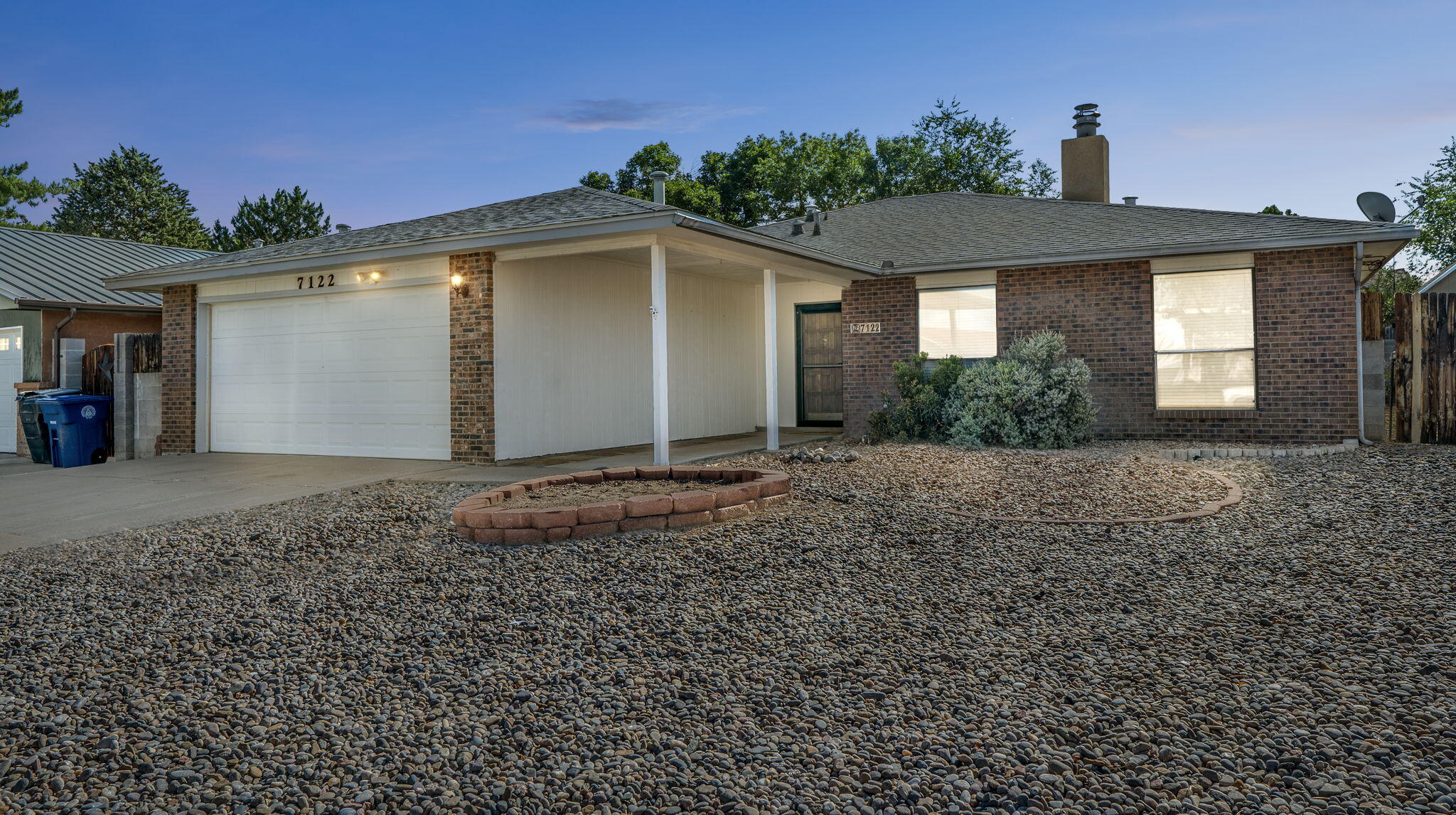 7122 Capitol Drive NE