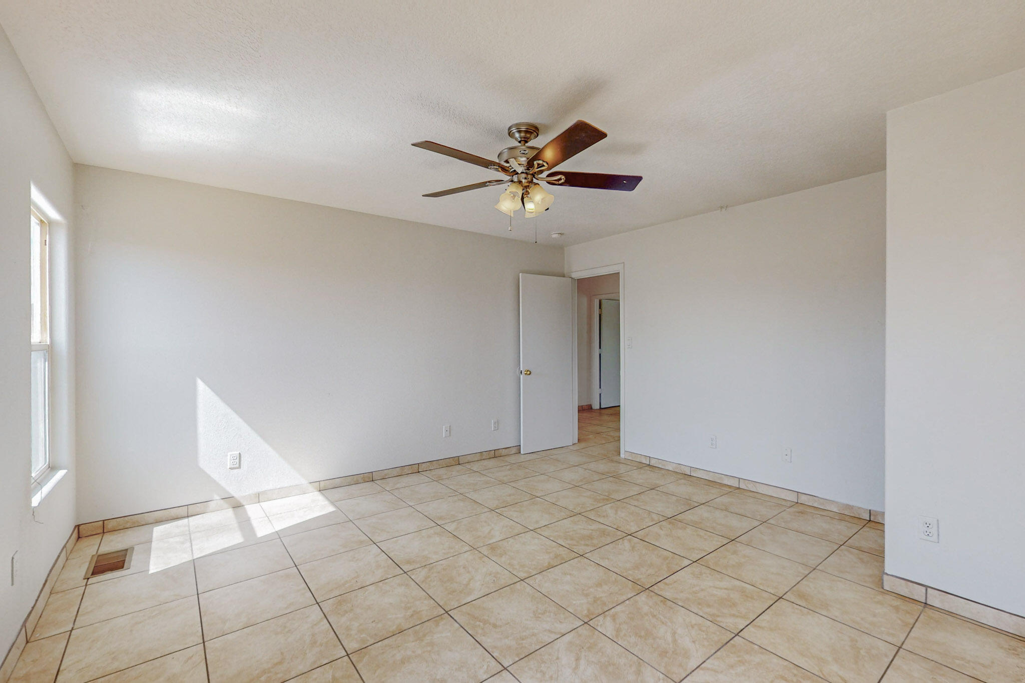 1325 Ojo Sarco Street SW