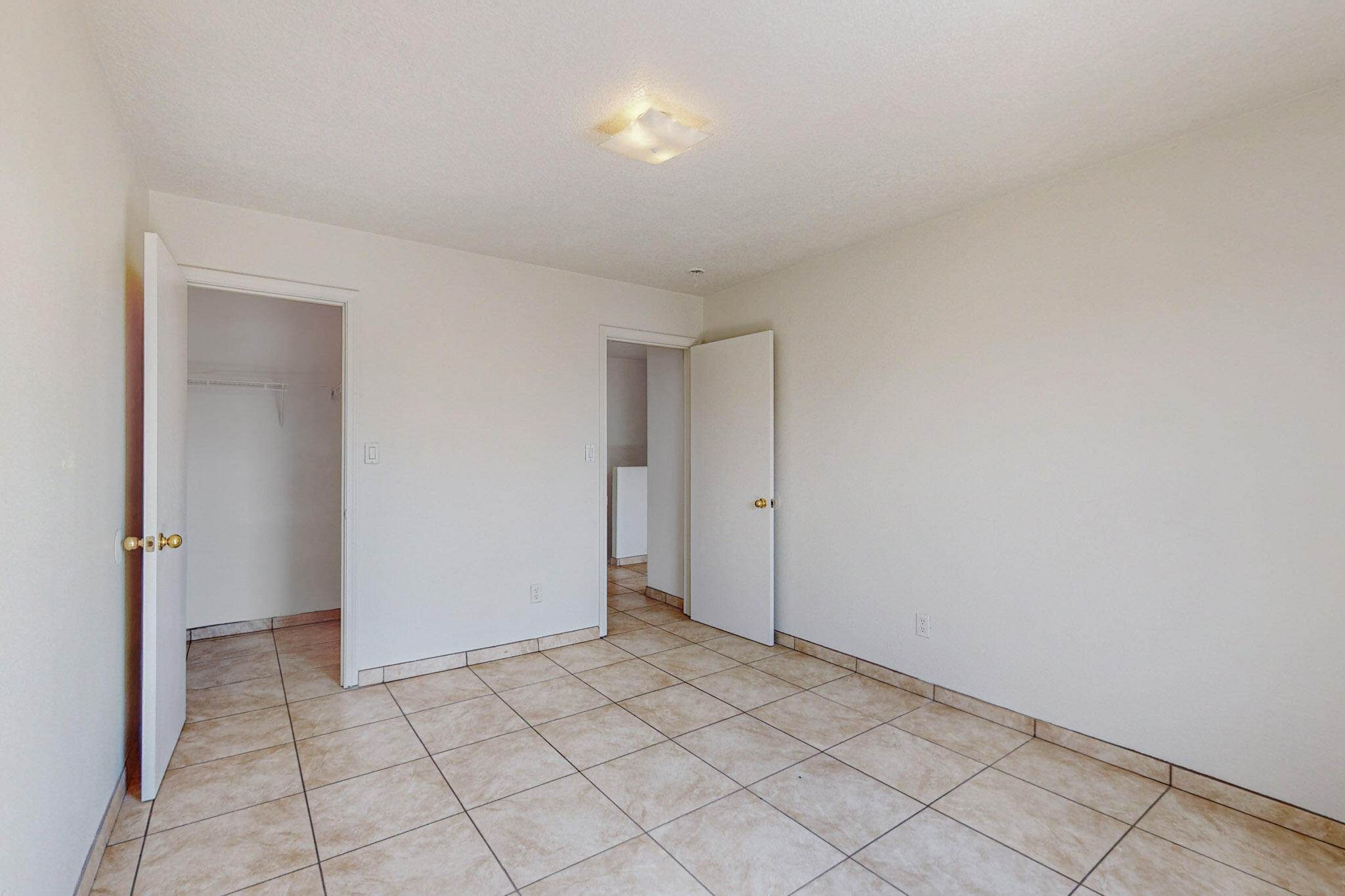 1325 Ojo Sarco Street SW