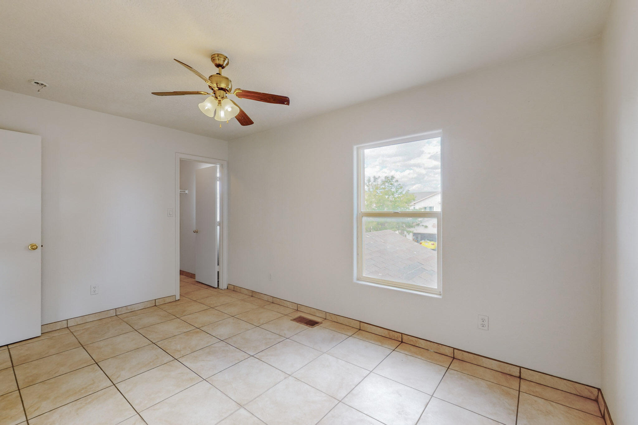 1325 Ojo Sarco Street SW