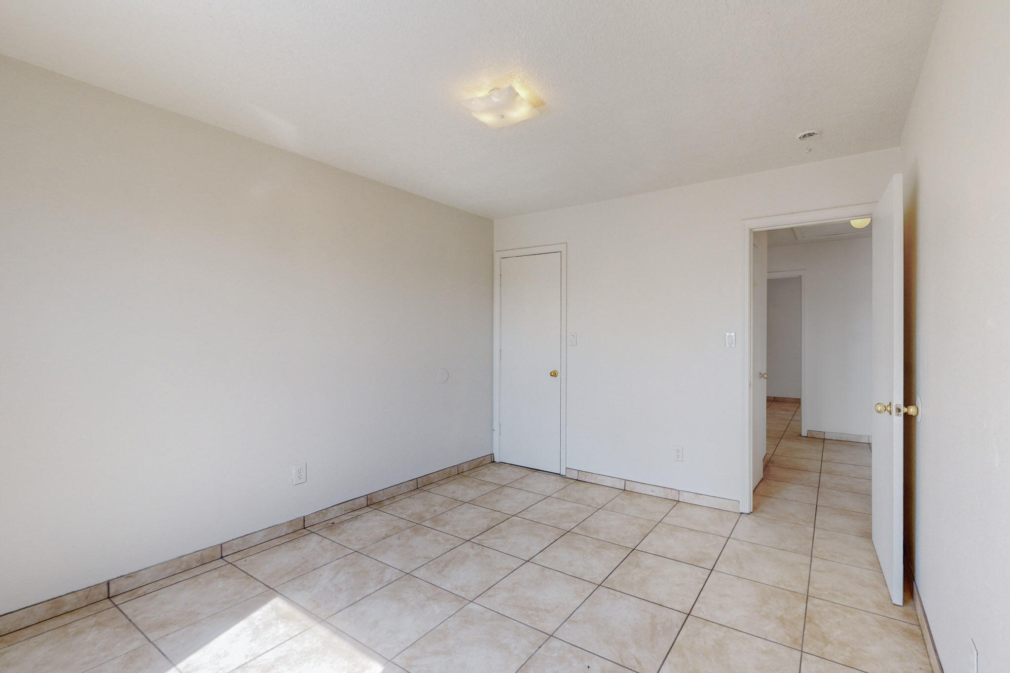 1325 Ojo Sarco Street SW