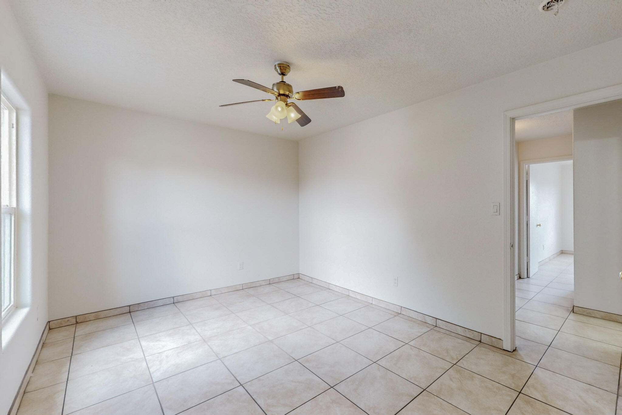 1325 Ojo Sarco Street SW