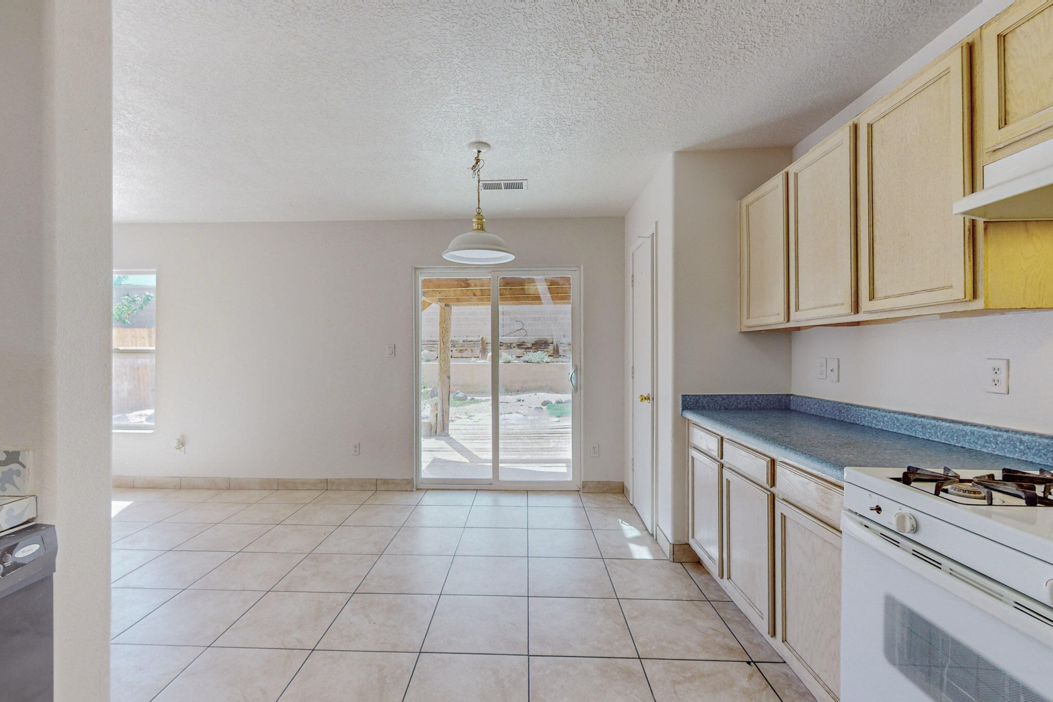 1325 Ojo Sarco Street SW