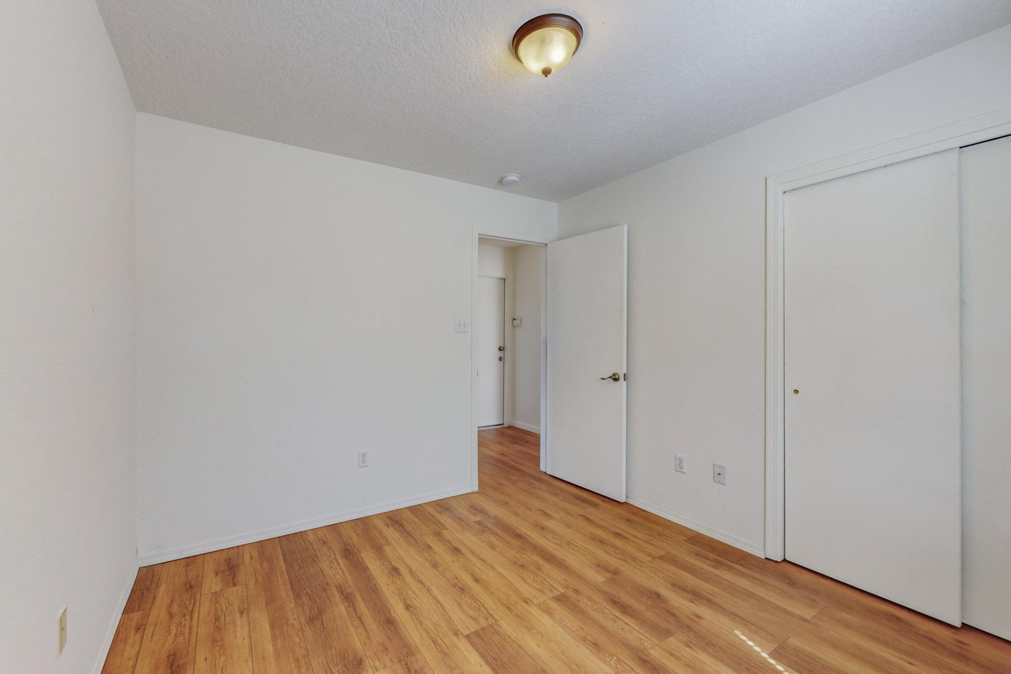 4228 SEDAN Road NW