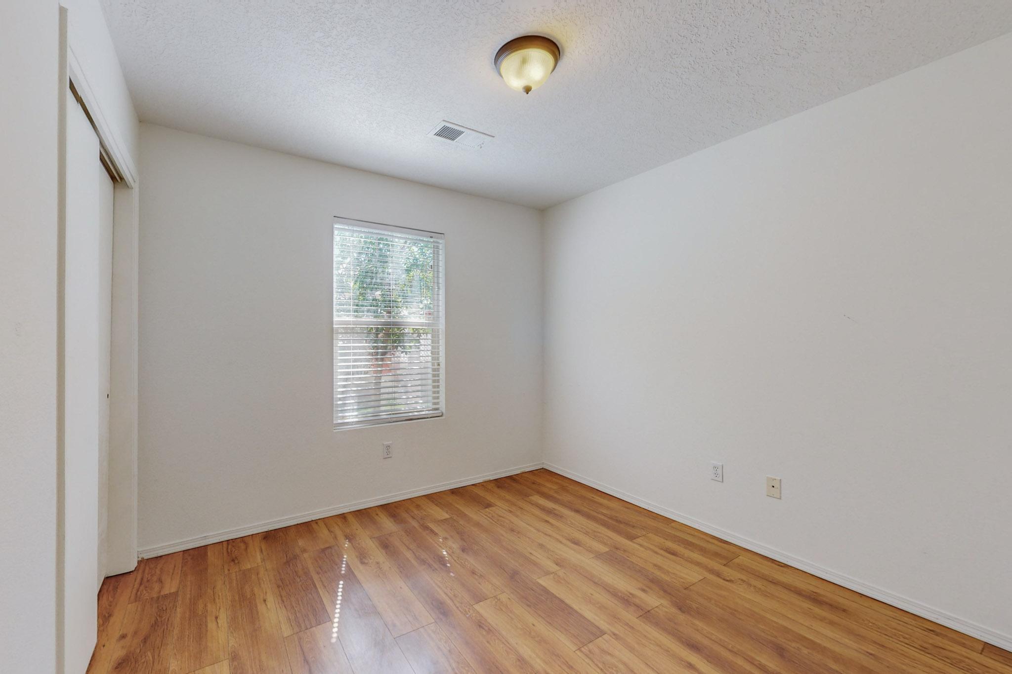 4228 SEDAN Road NW