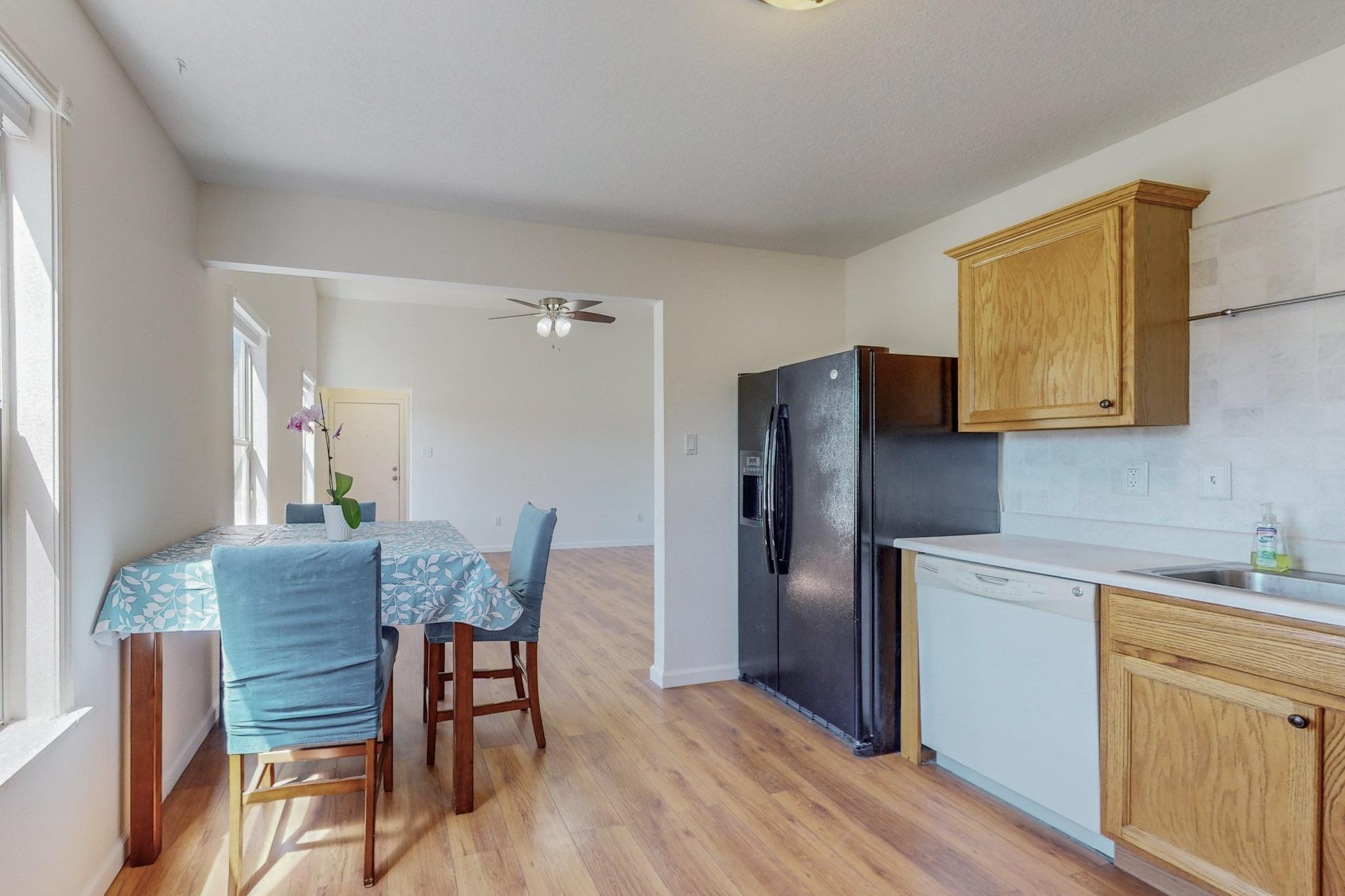 4228 SEDAN Road NW