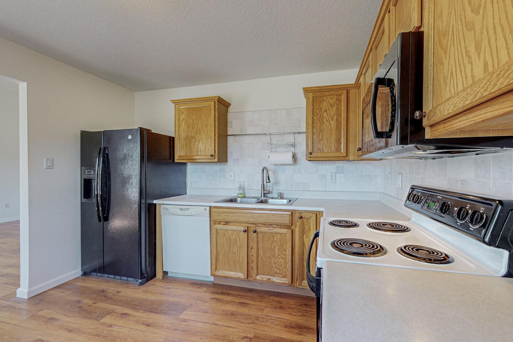 4228 SEDAN Road NW
