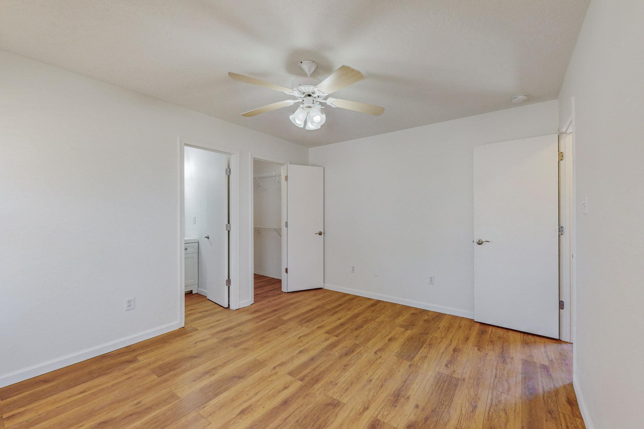 4228 SEDAN Road NW