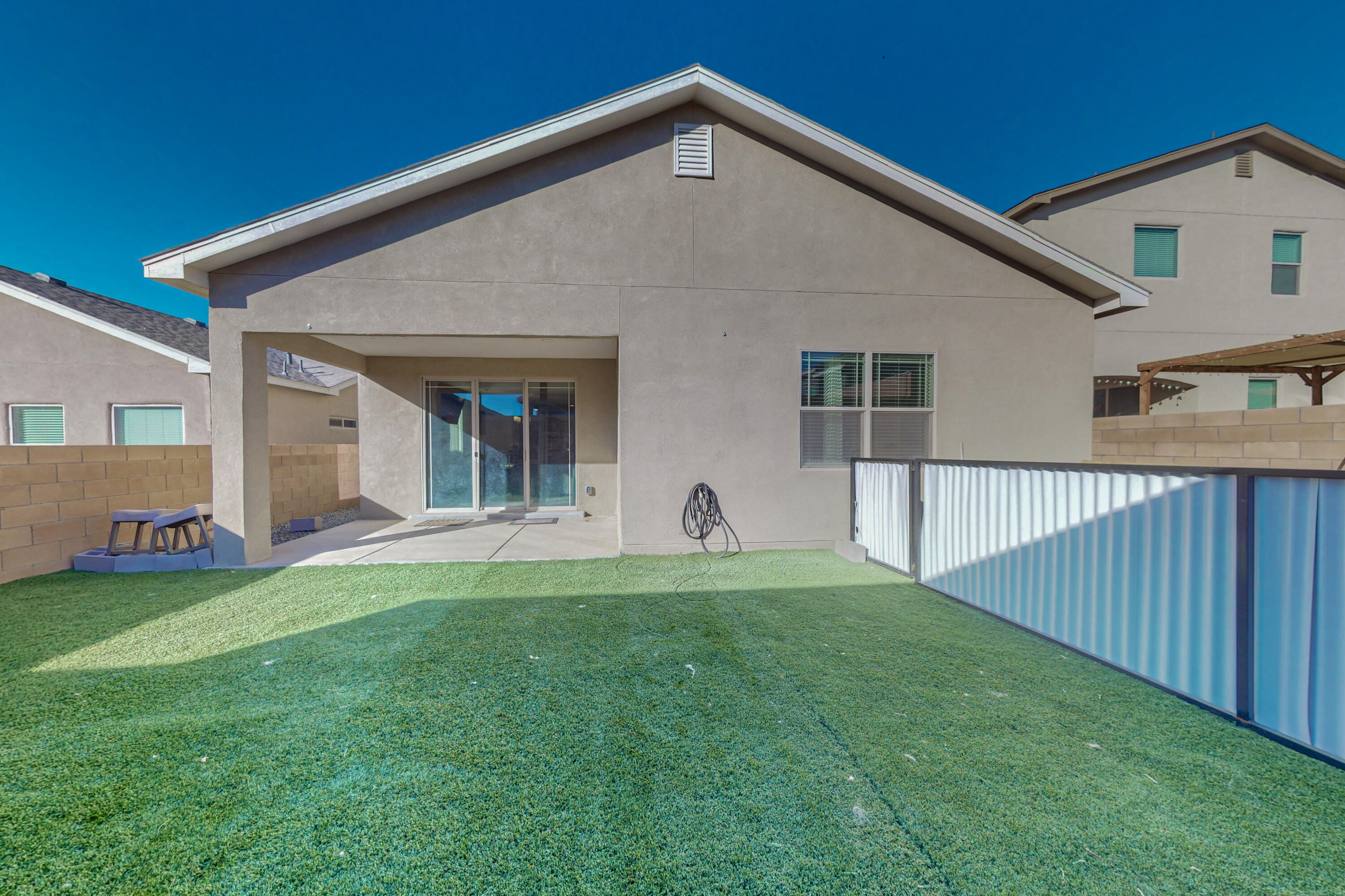 2676 Camino Plata Loop NE