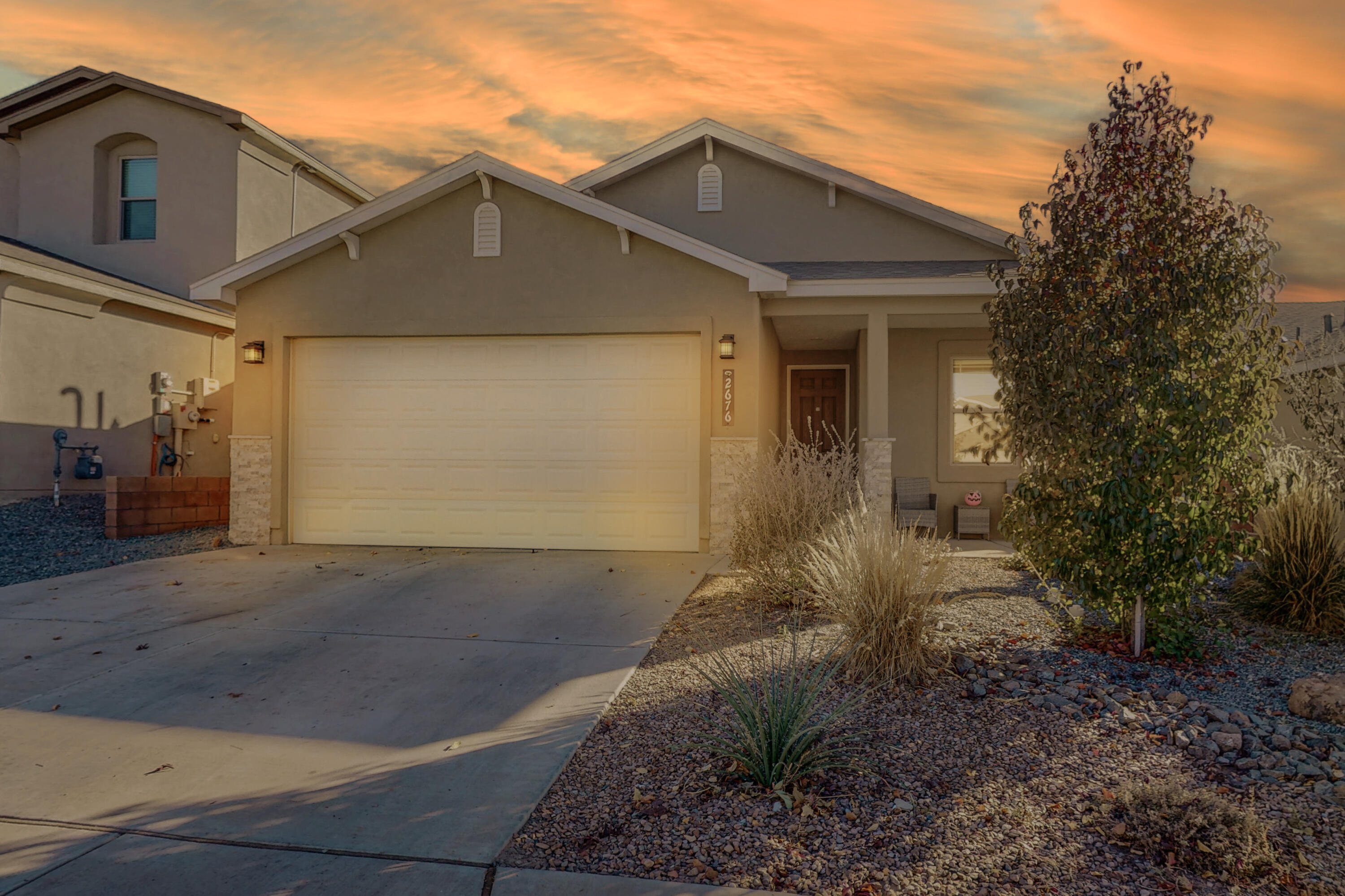 2676 Camino Plata Loop NE