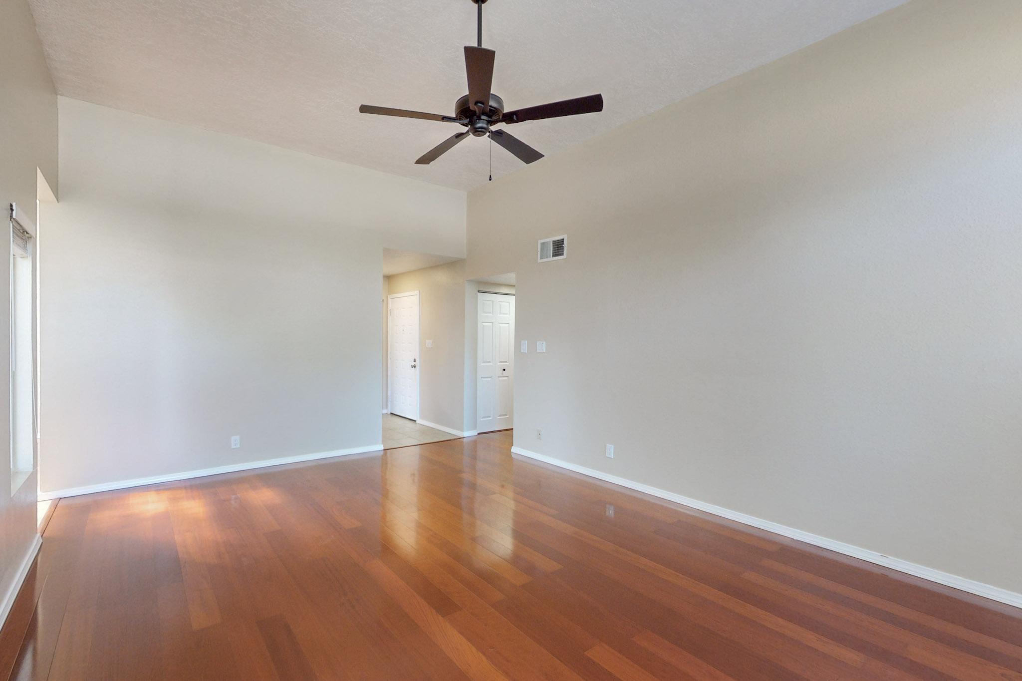 6464 Monte Serrano NE