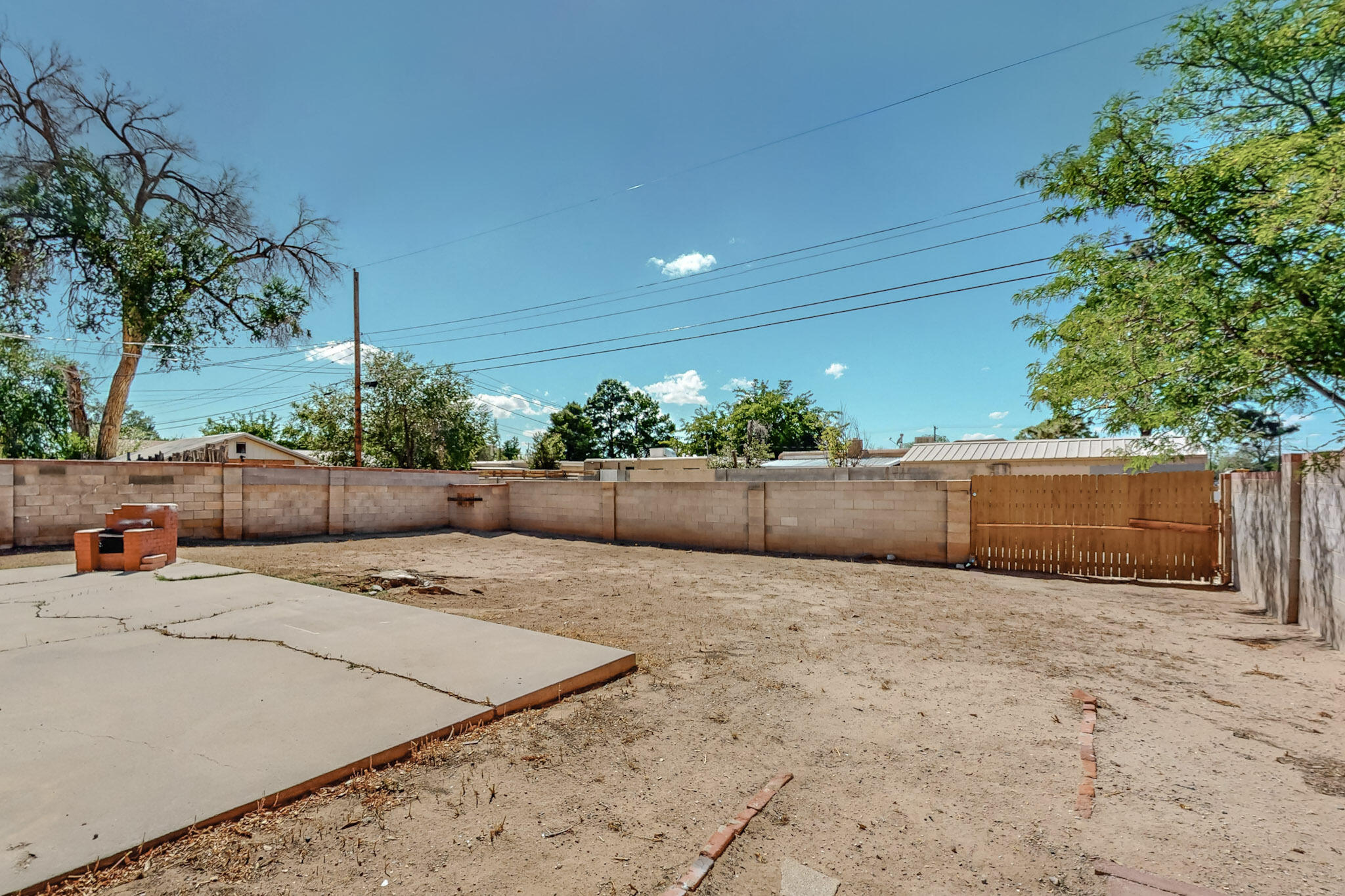 1001 DAKOTA STREET Street SE