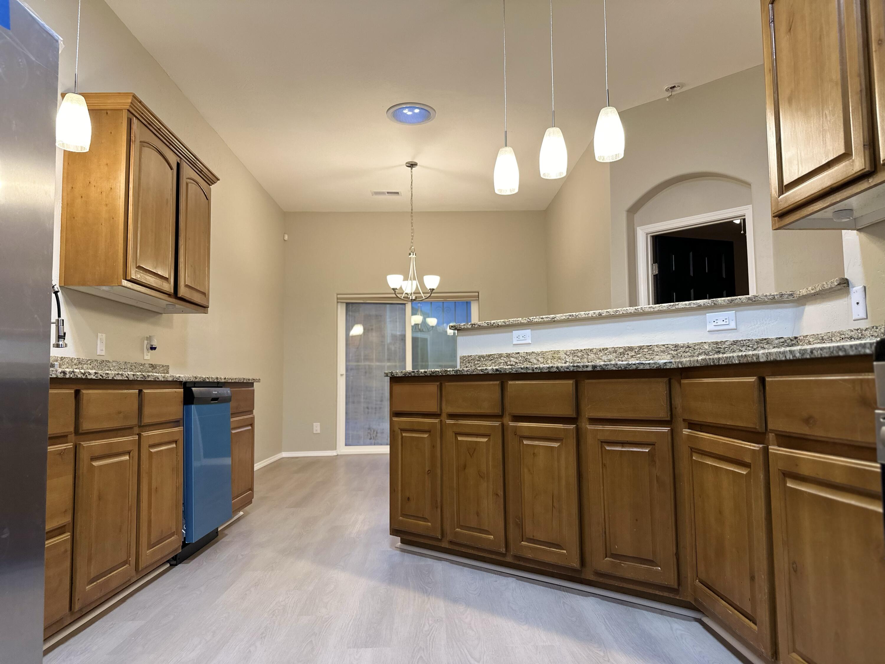 808 Tumulus Drive NW