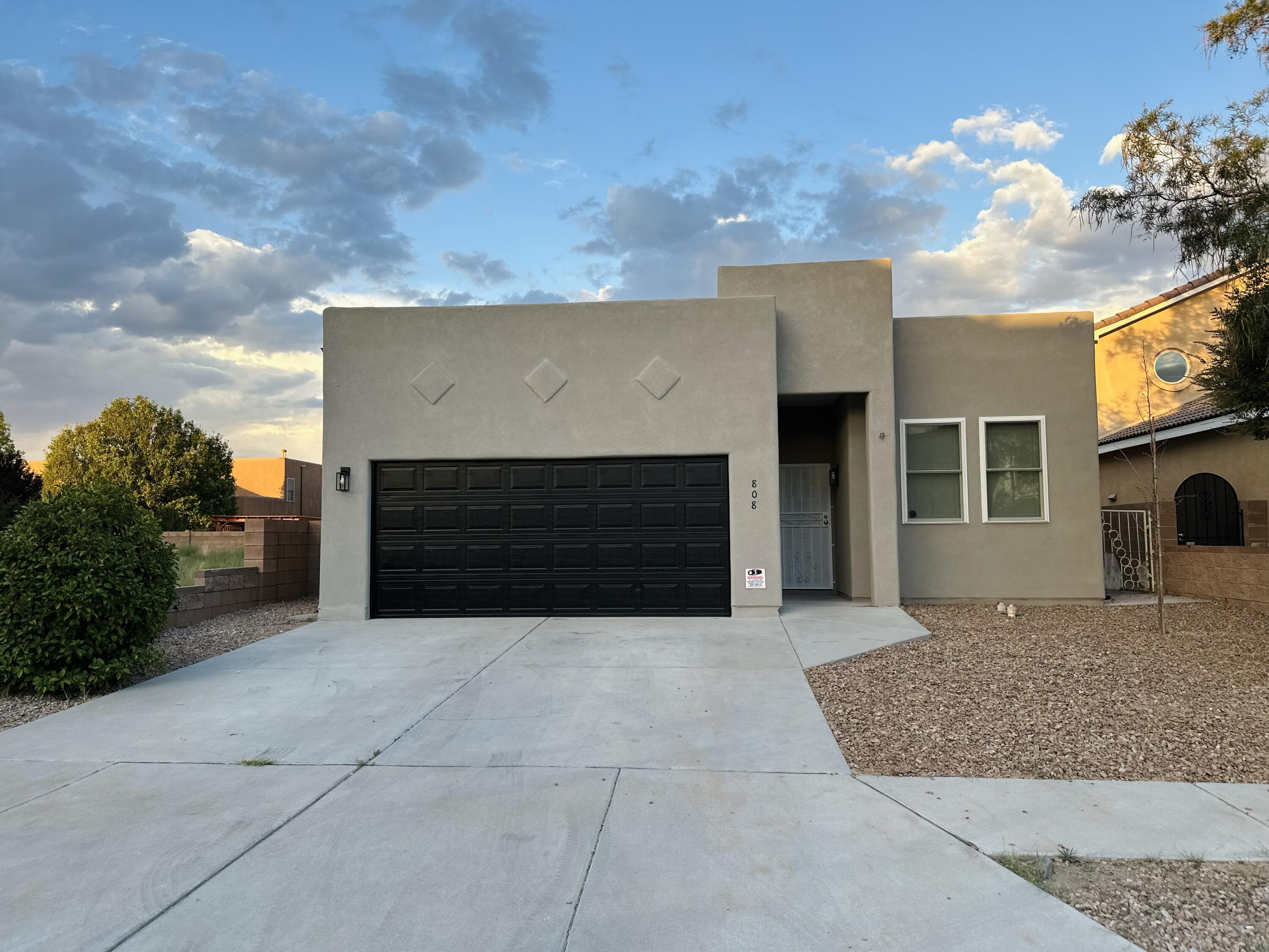 808 Tumulus Drive NW