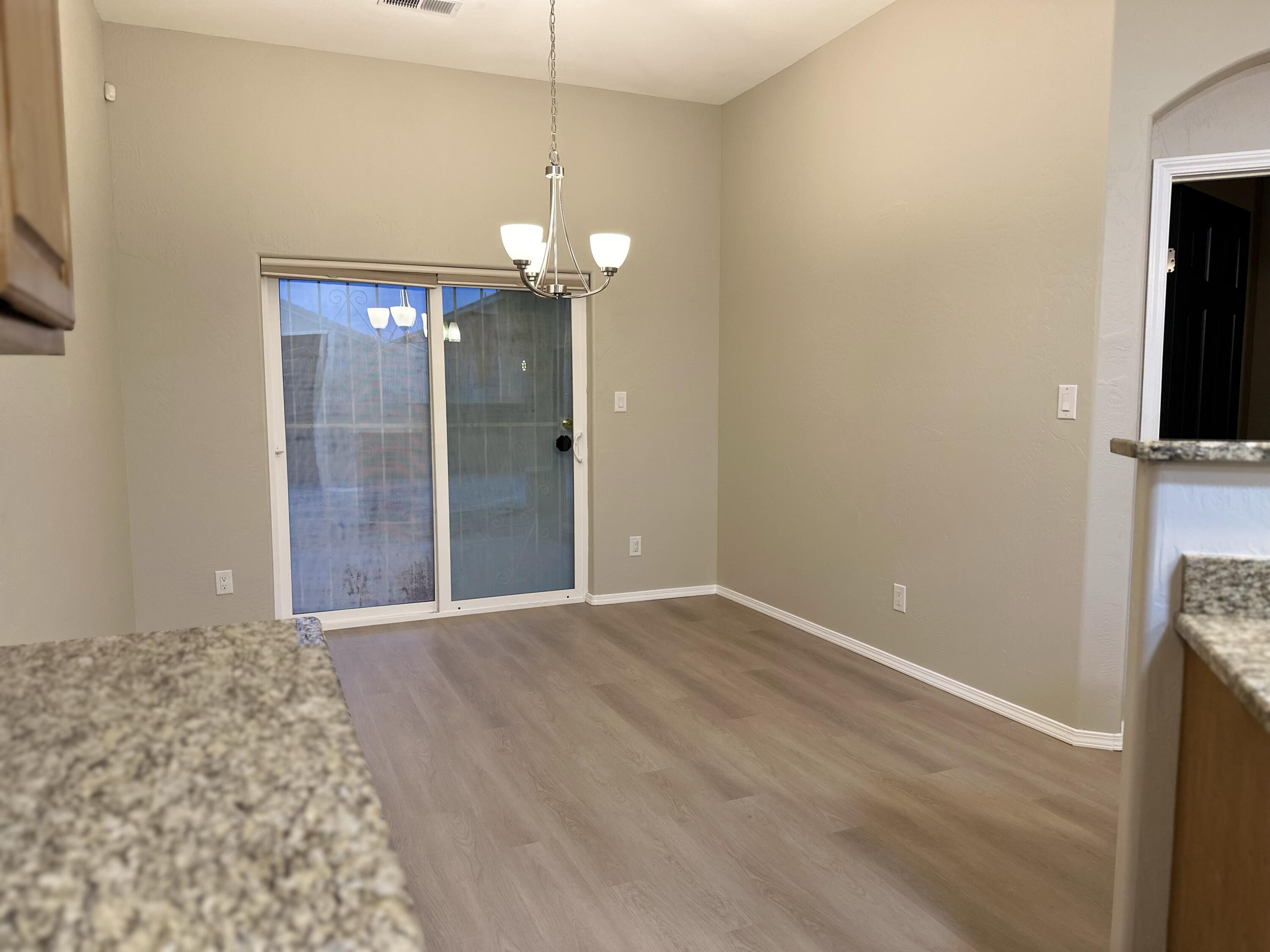 808 Tumulus Drive NW