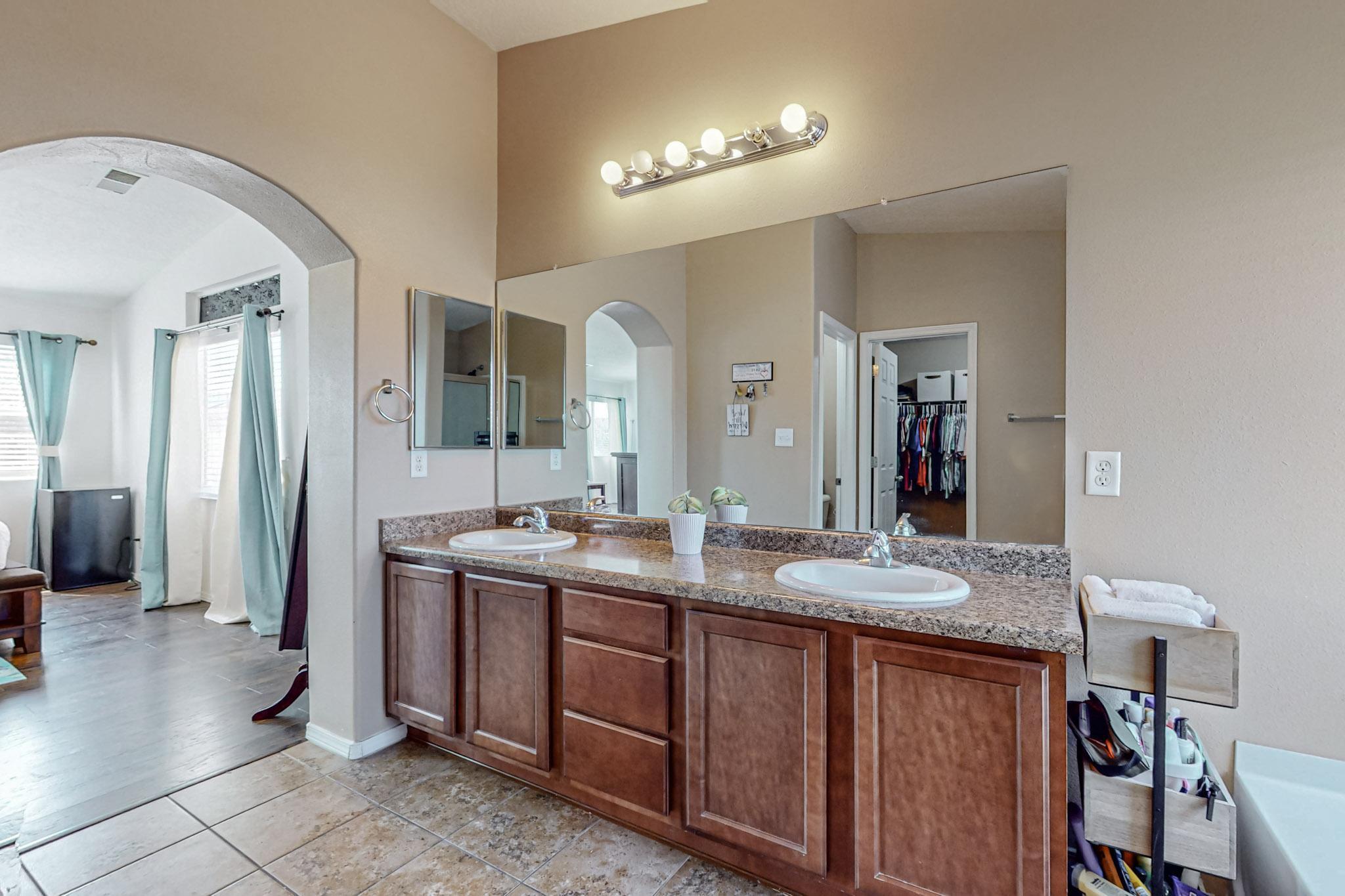 2855 Baco Noir Drive SW