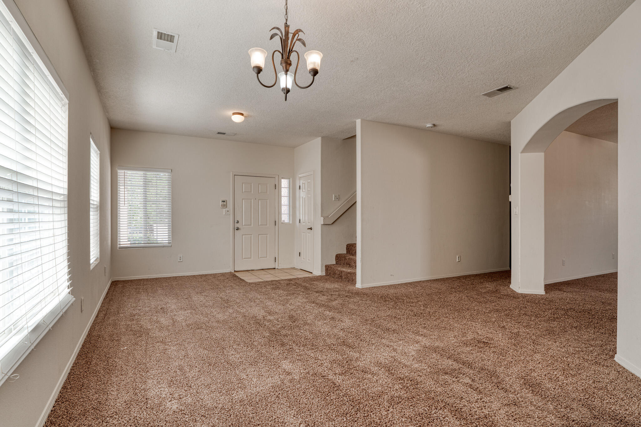 3348 COCHITI Street NE