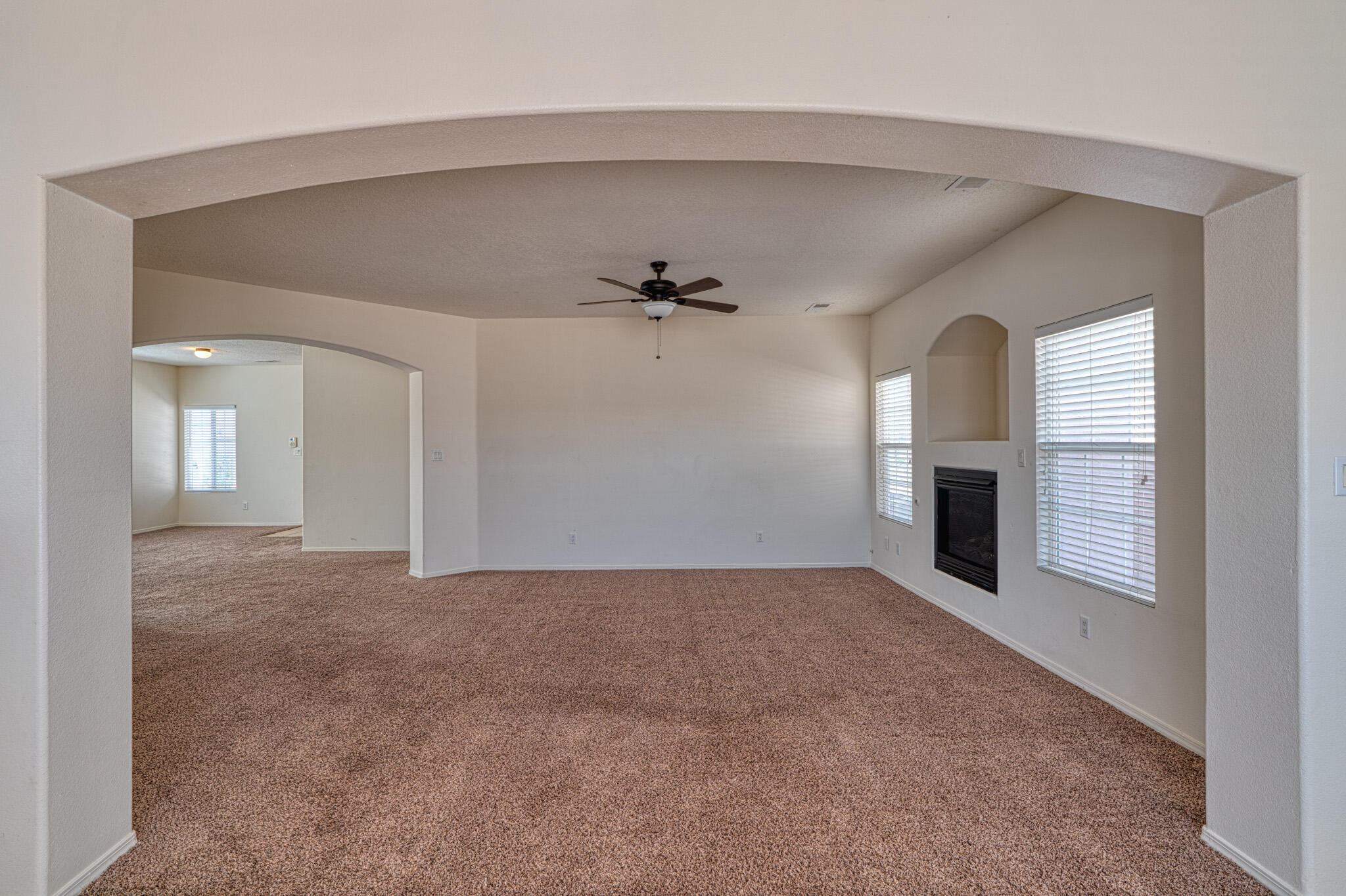 3348 COCHITI Street NE