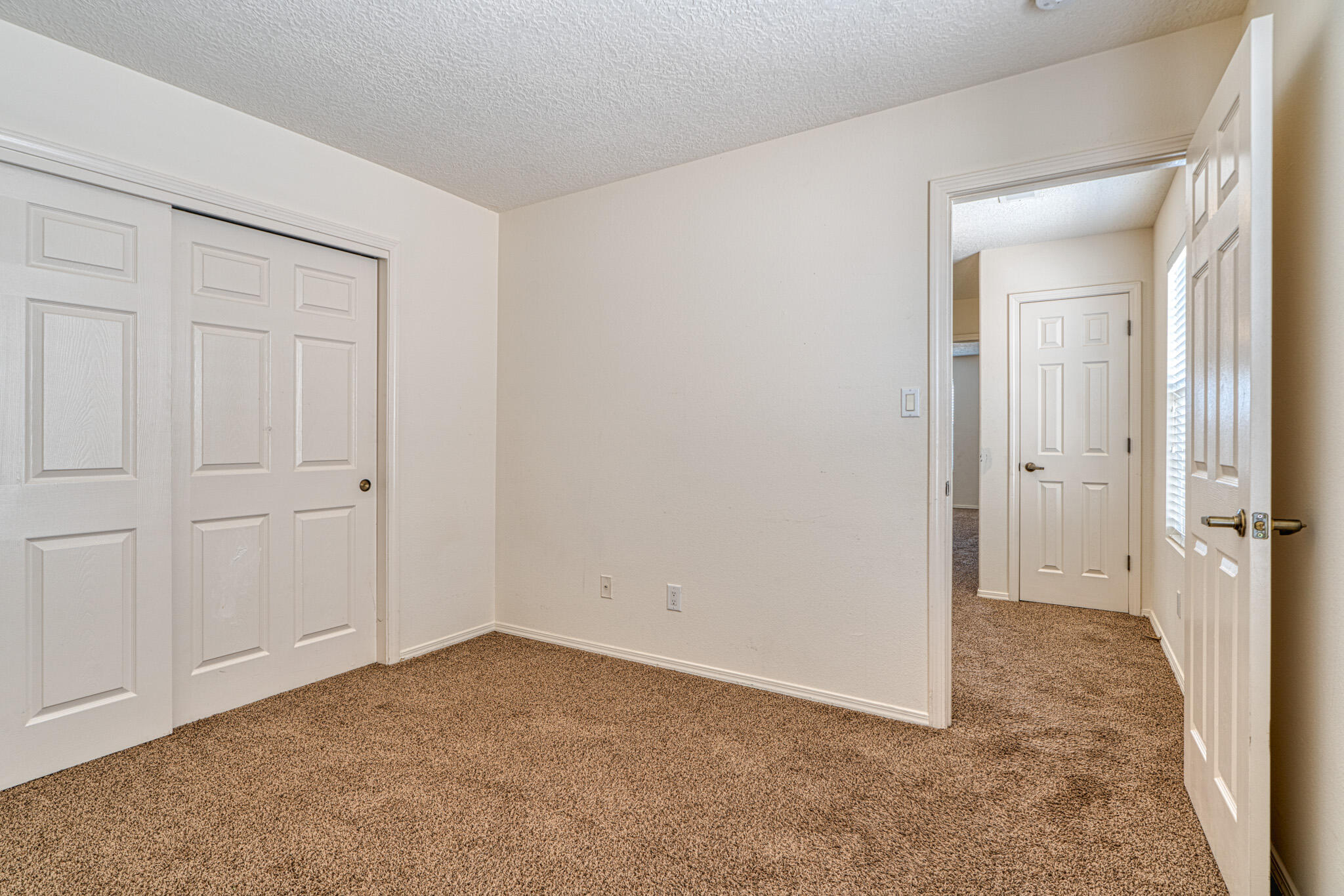 3348 COCHITI Street NE