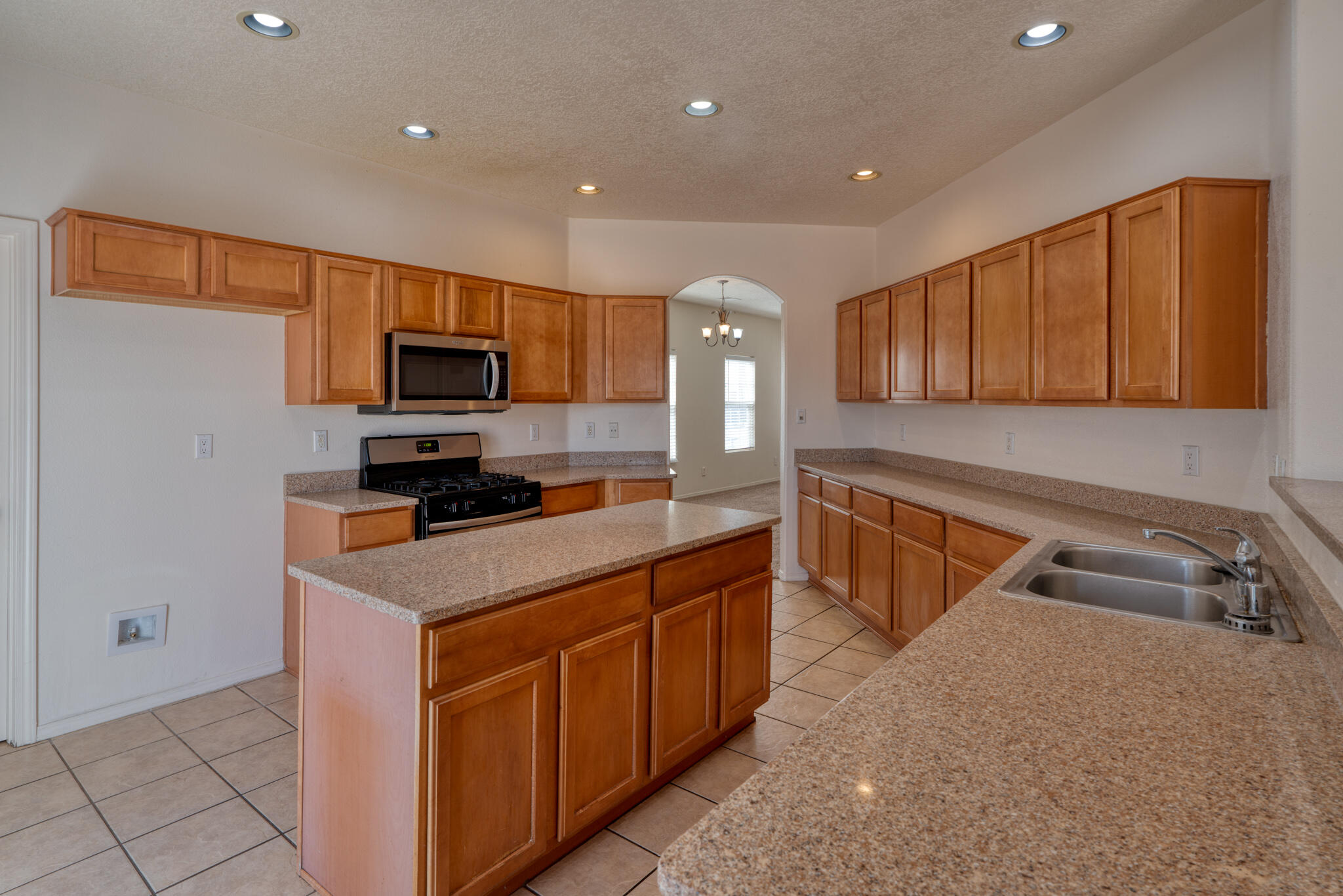 3348 COCHITI Street NE