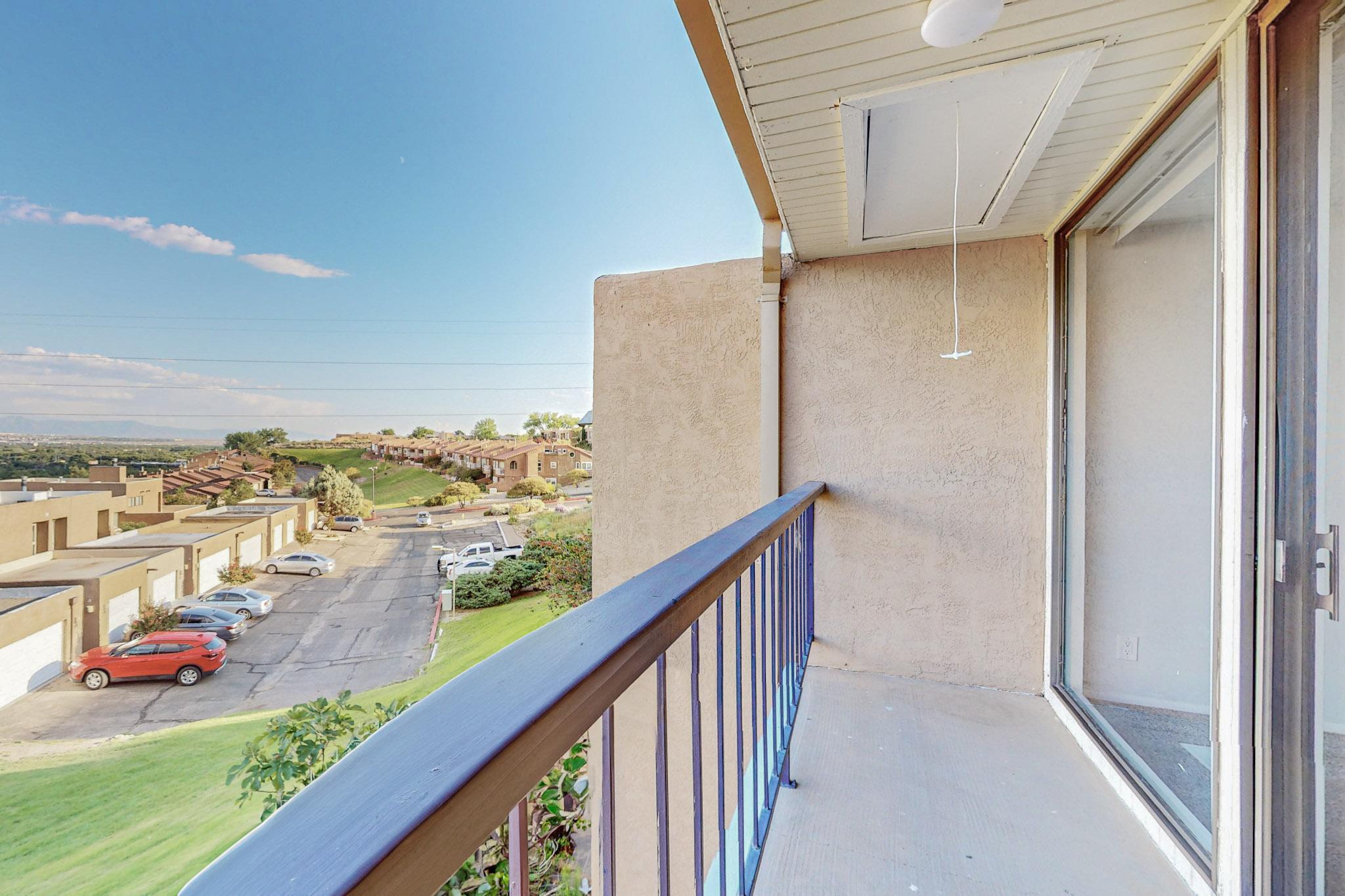 2700 Vista Grande Drive NW 36