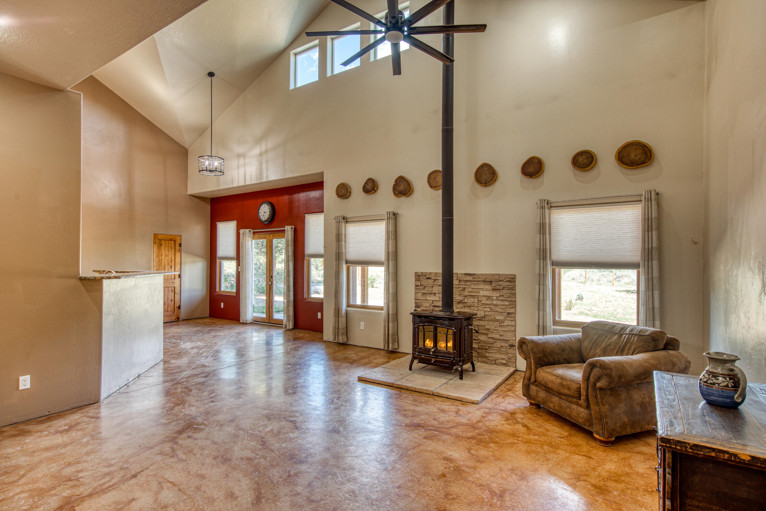 2 Seclusion Court